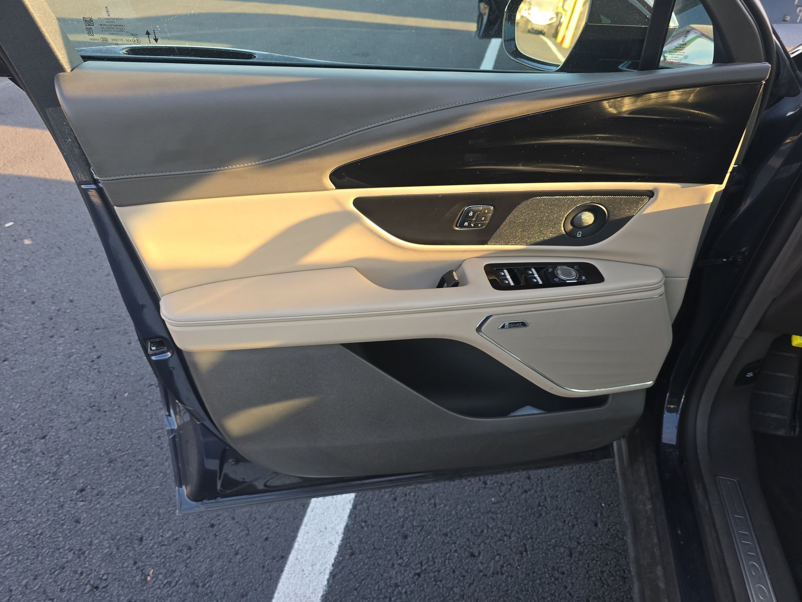 2024 Lincoln Nautilus Premiere AWD