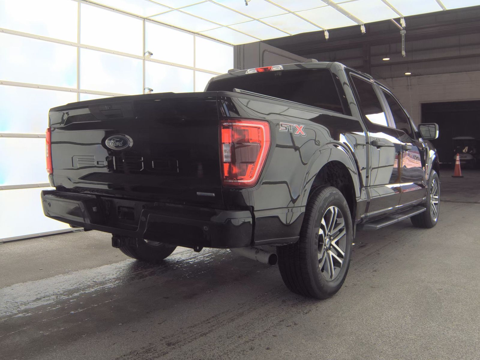 2023 Ford F-150 XL RWD