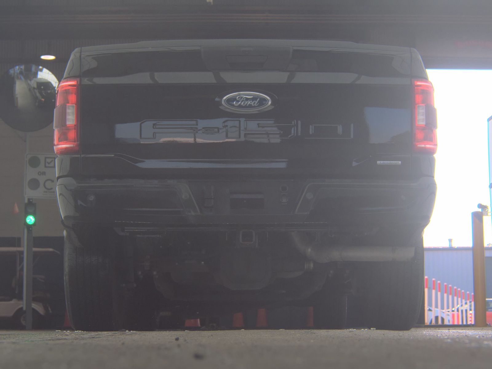 2023 Ford F-150 XL RWD