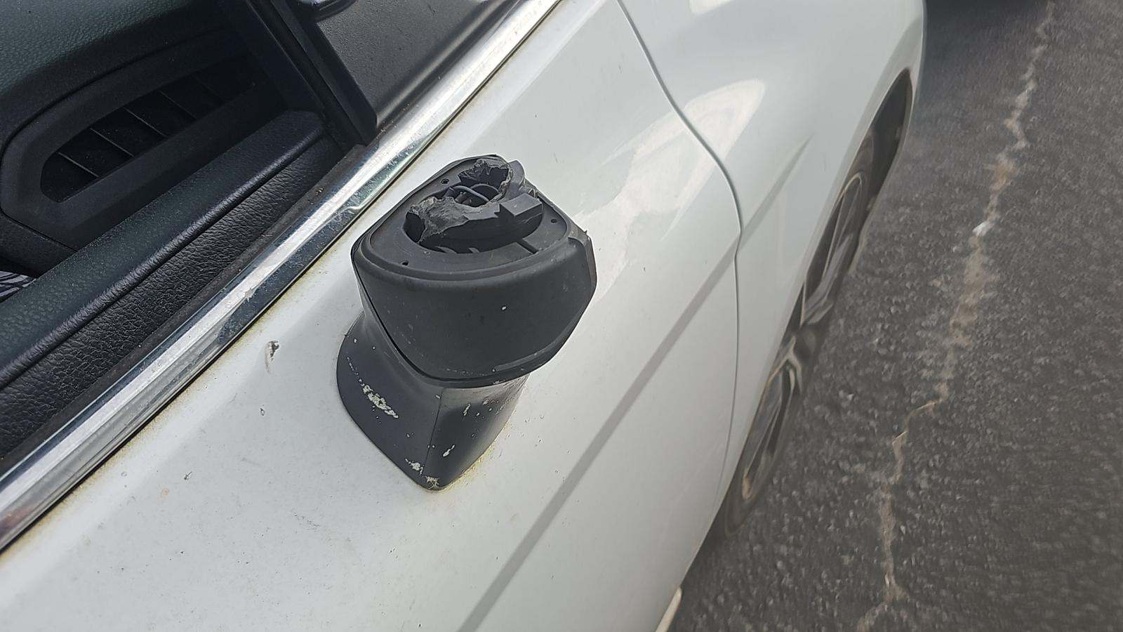 2023 Toyota Camry SE FWD