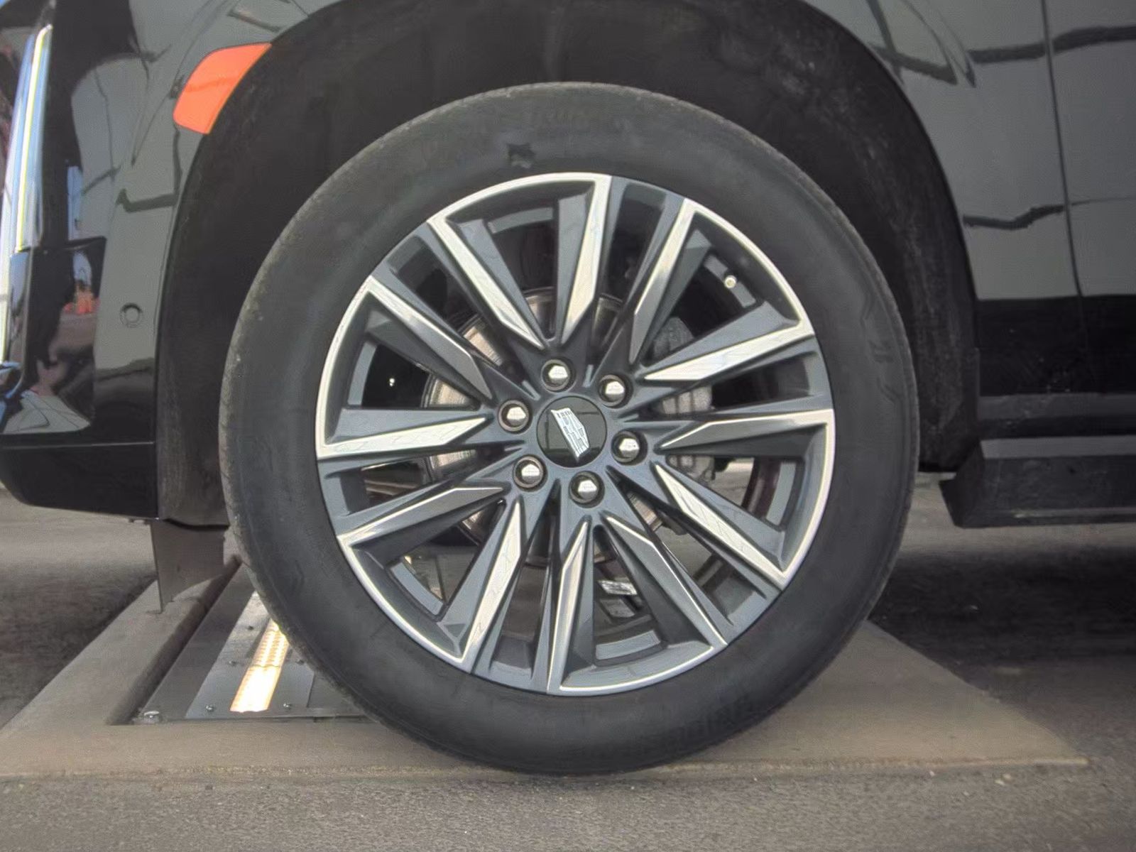 2022 Cadillac Escalade Sport Platinum RWD
