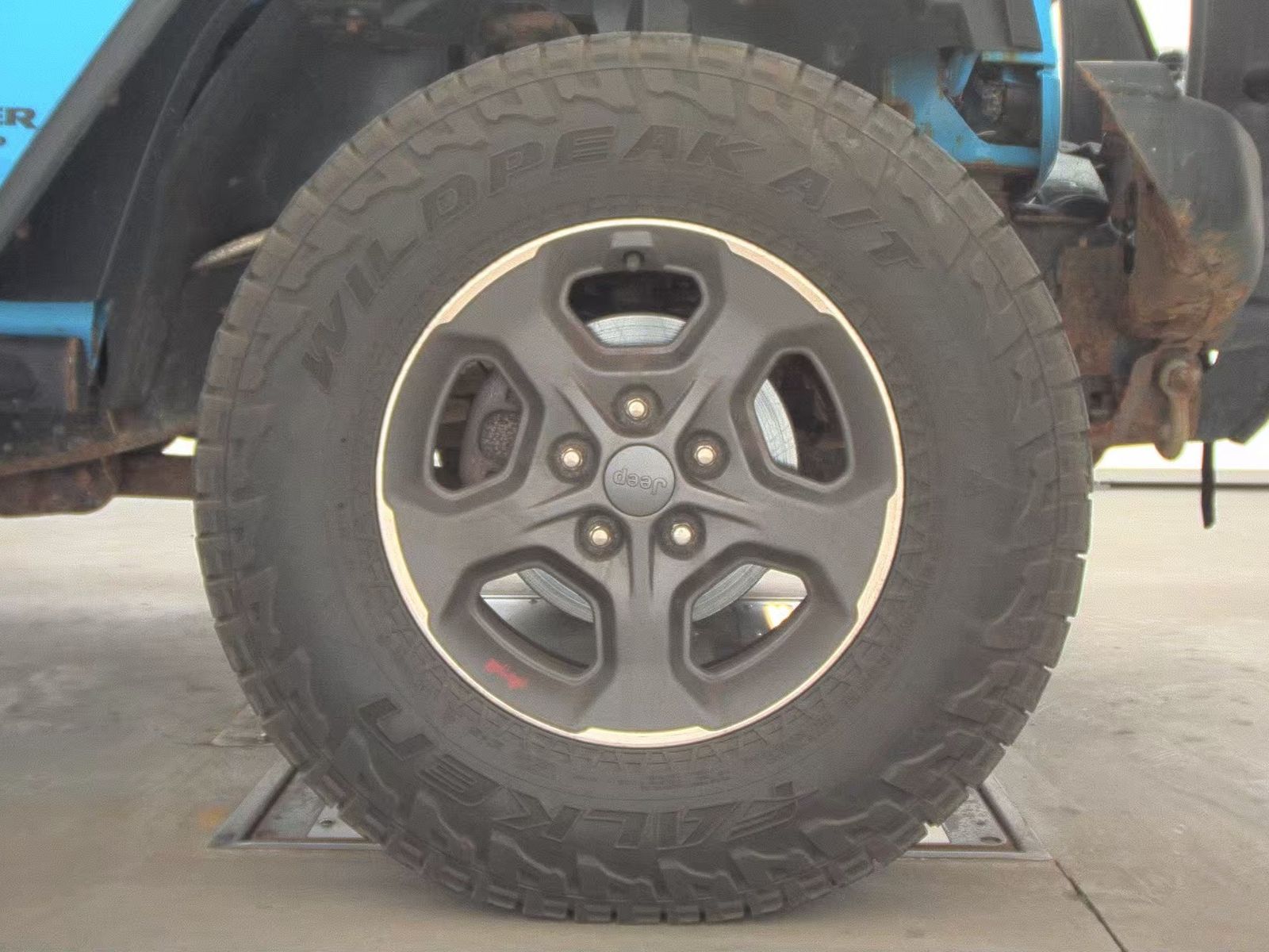 2017 Jeep Wrangler Unlimited Sahara Winter Edition AWD