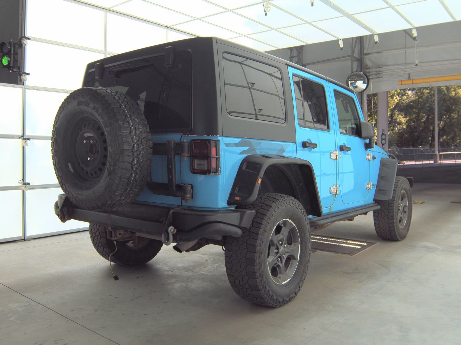 2017 Jeep Wrangler Unlimited Sahara Winter Edition AWD