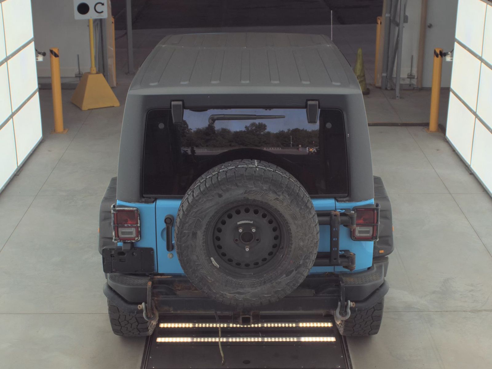 2017 Jeep Wrangler Unlimited Sahara Winter Edition AWD