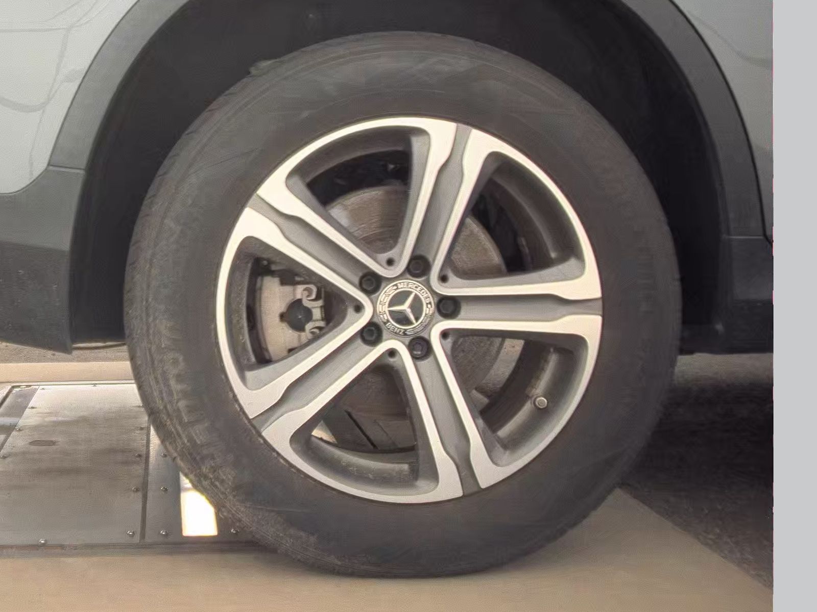 2019 Mercedes-Benz GLC GLC 300 RWD