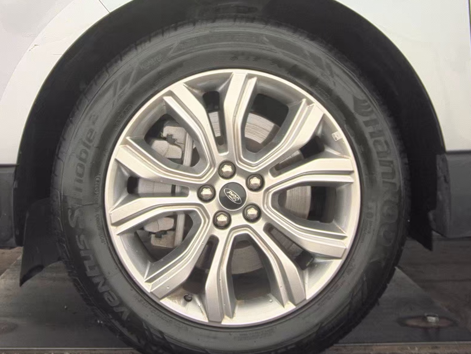 2024 Ford Edge Titanium AWD