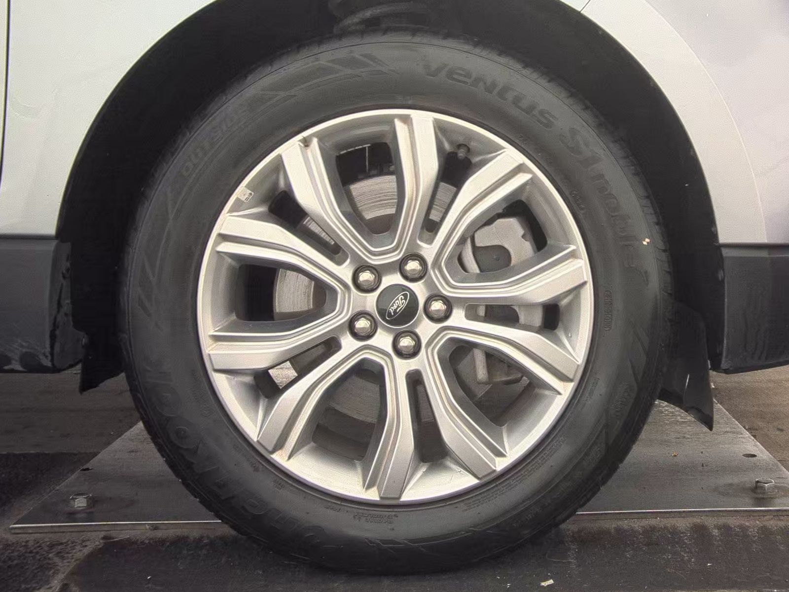 2024 Ford Edge Titanium AWD
