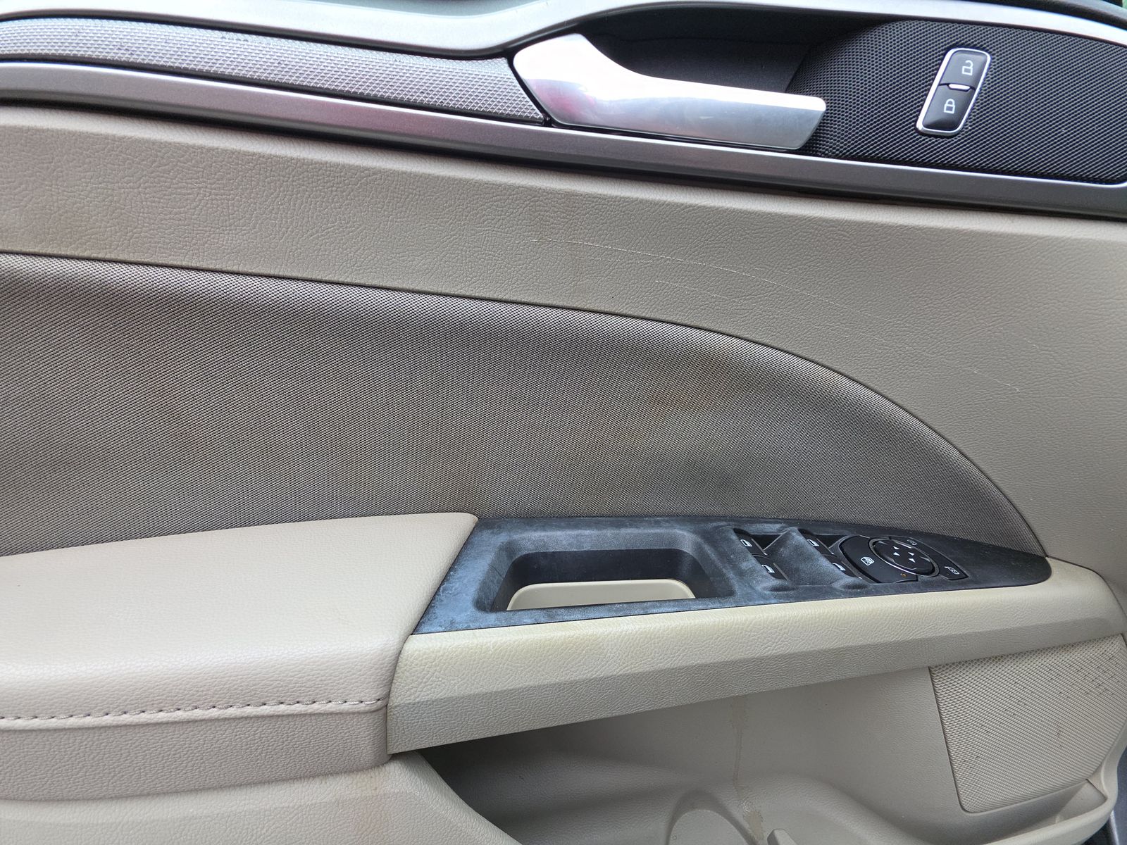 2019 Ford Fusion SE FWD