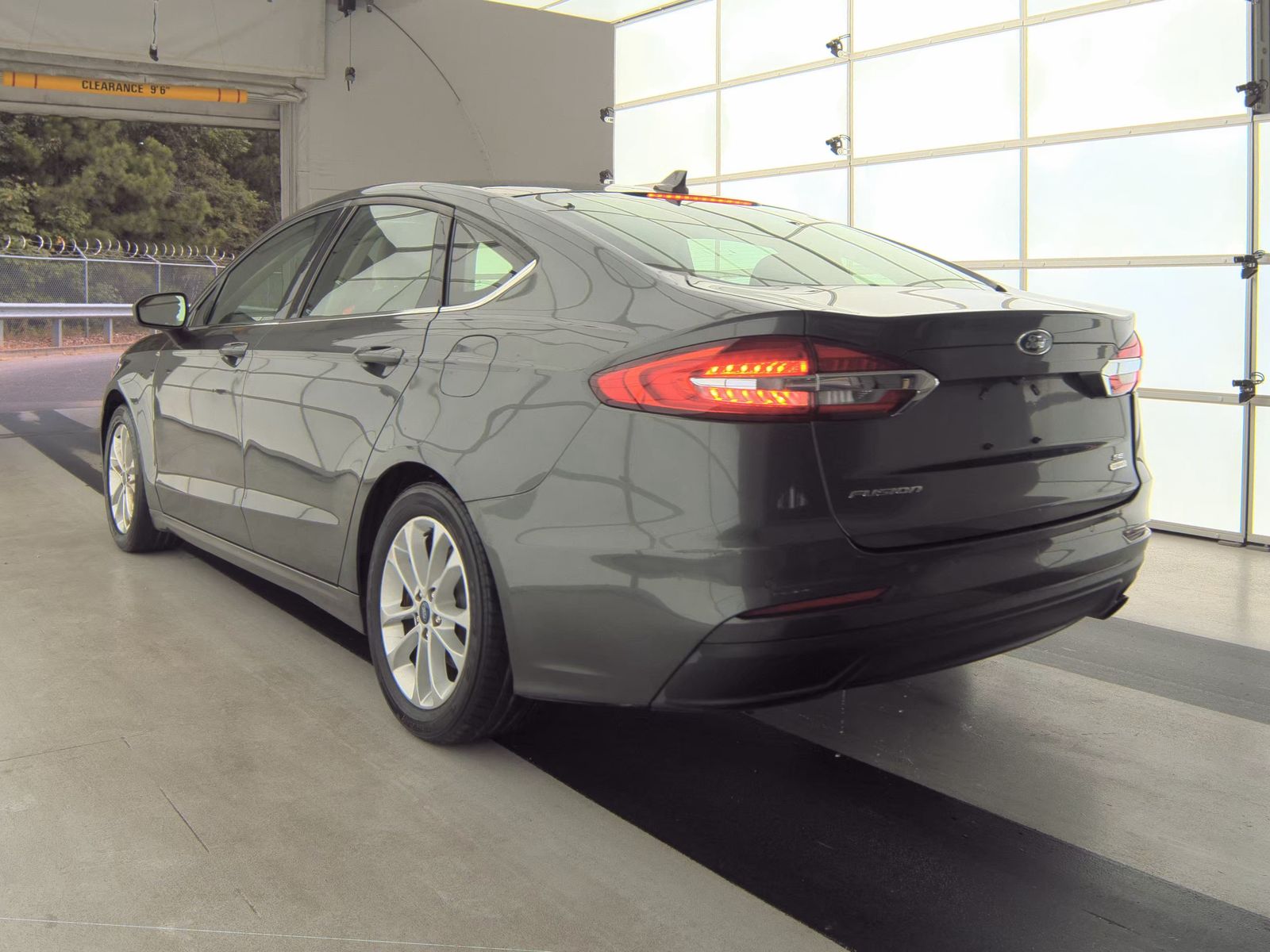 2019 Ford Fusion SE FWD