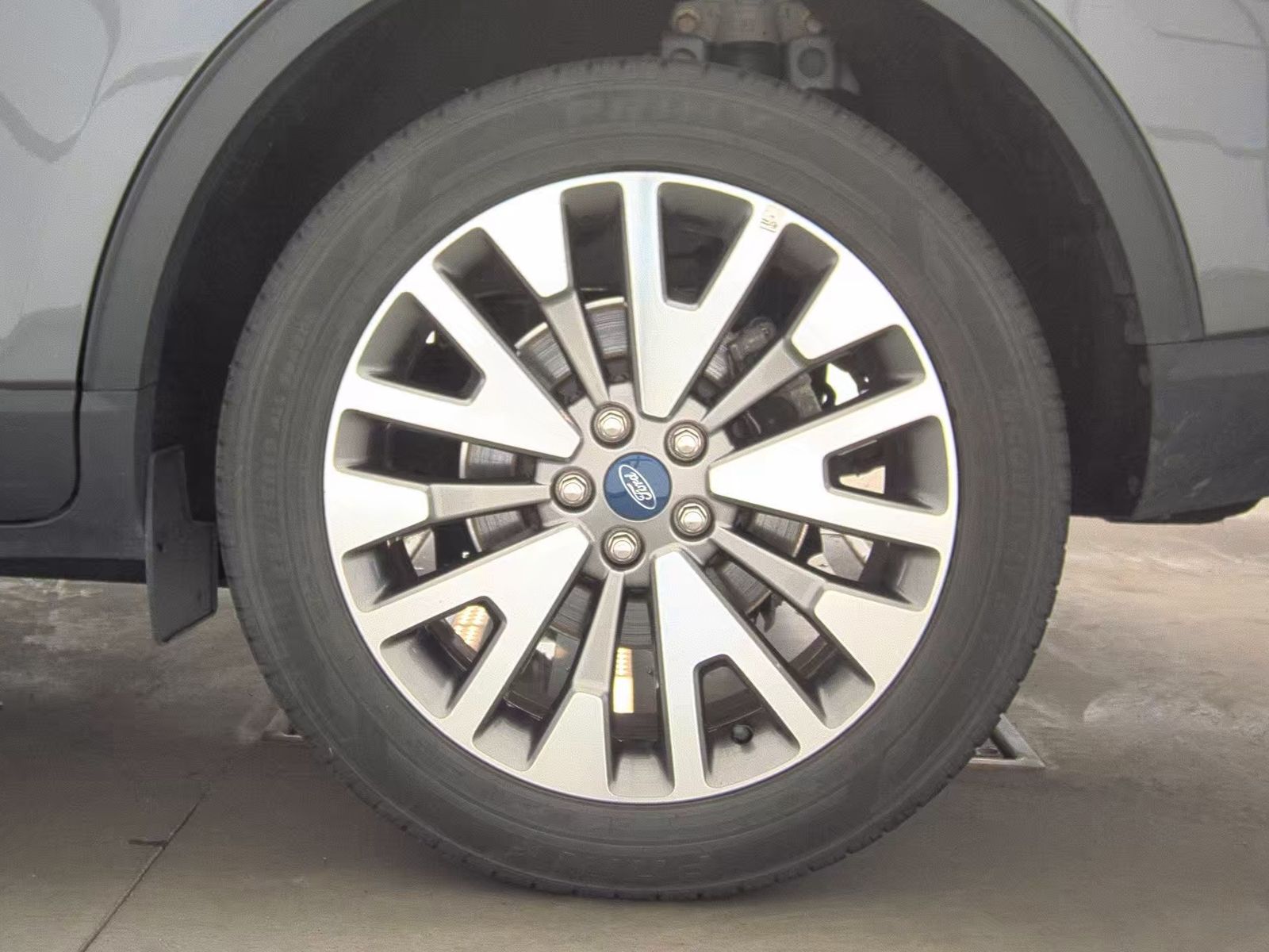 2021 Ford Escape Hybrid Titanium AWD