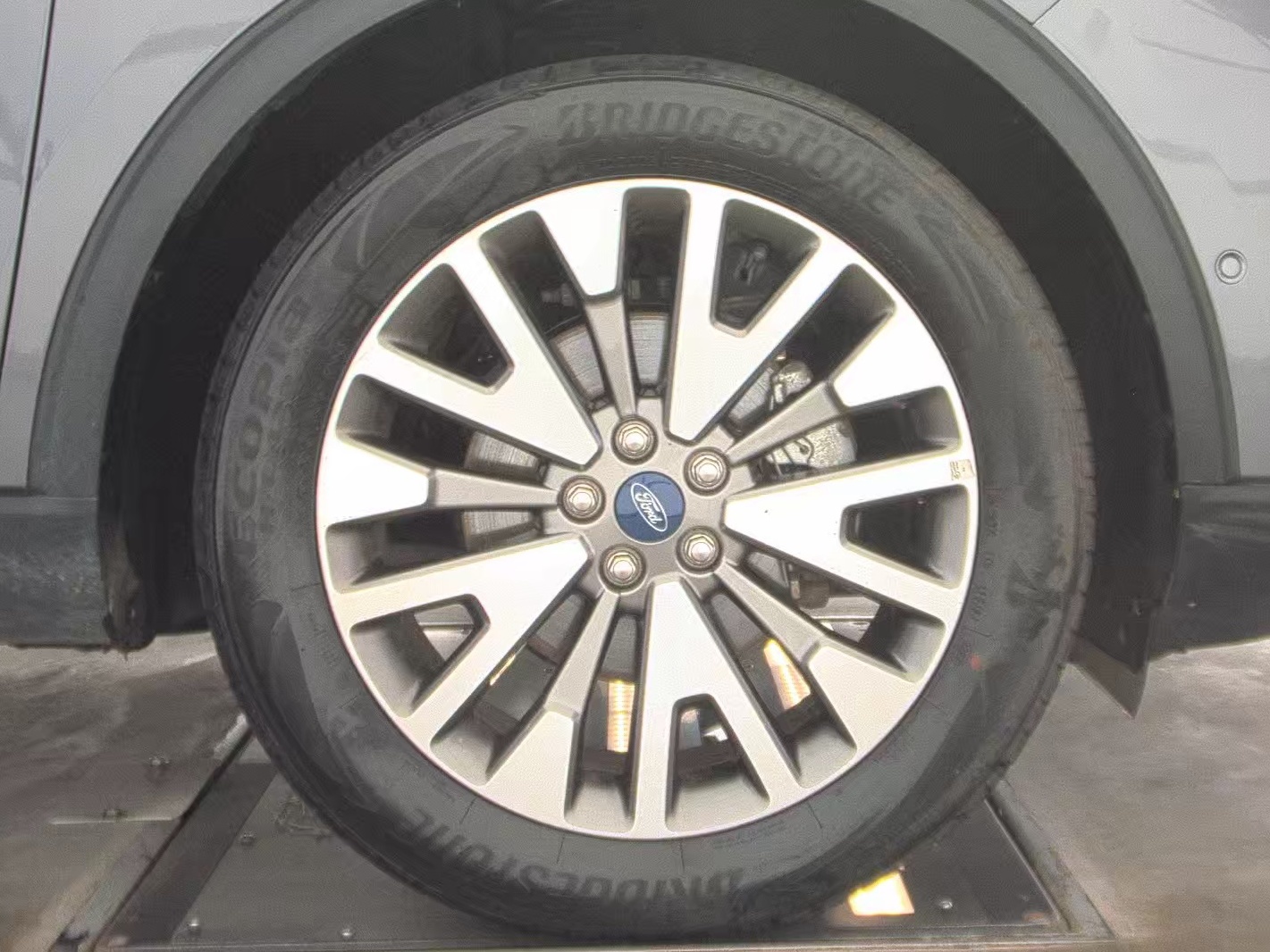 2021 Ford Escape Hybrid Titanium AWD