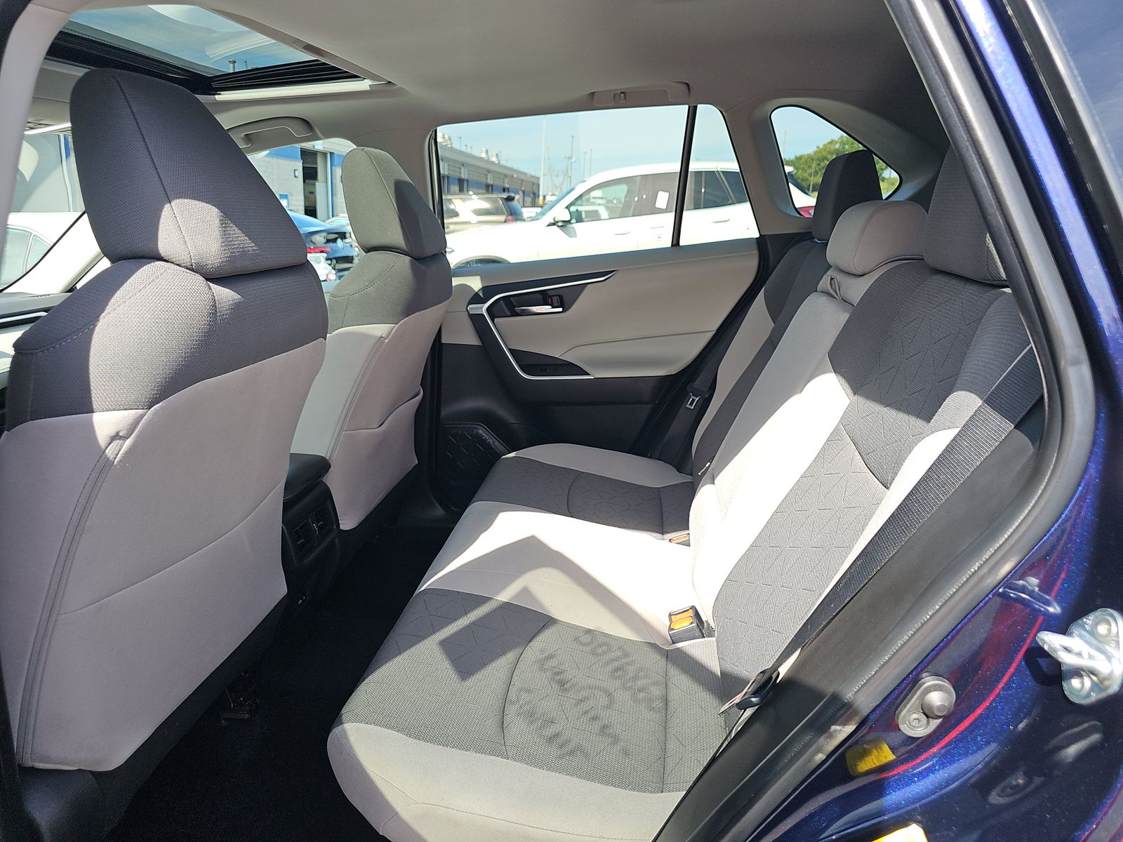 2022 Toyota RAV4 Hybrid XLE AWD