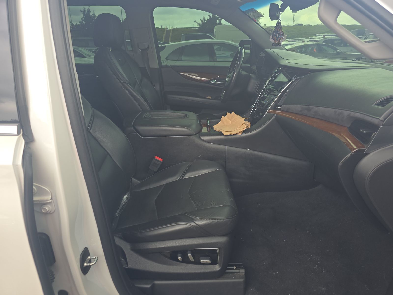 2019 Cadillac Escalade Luxury AWD