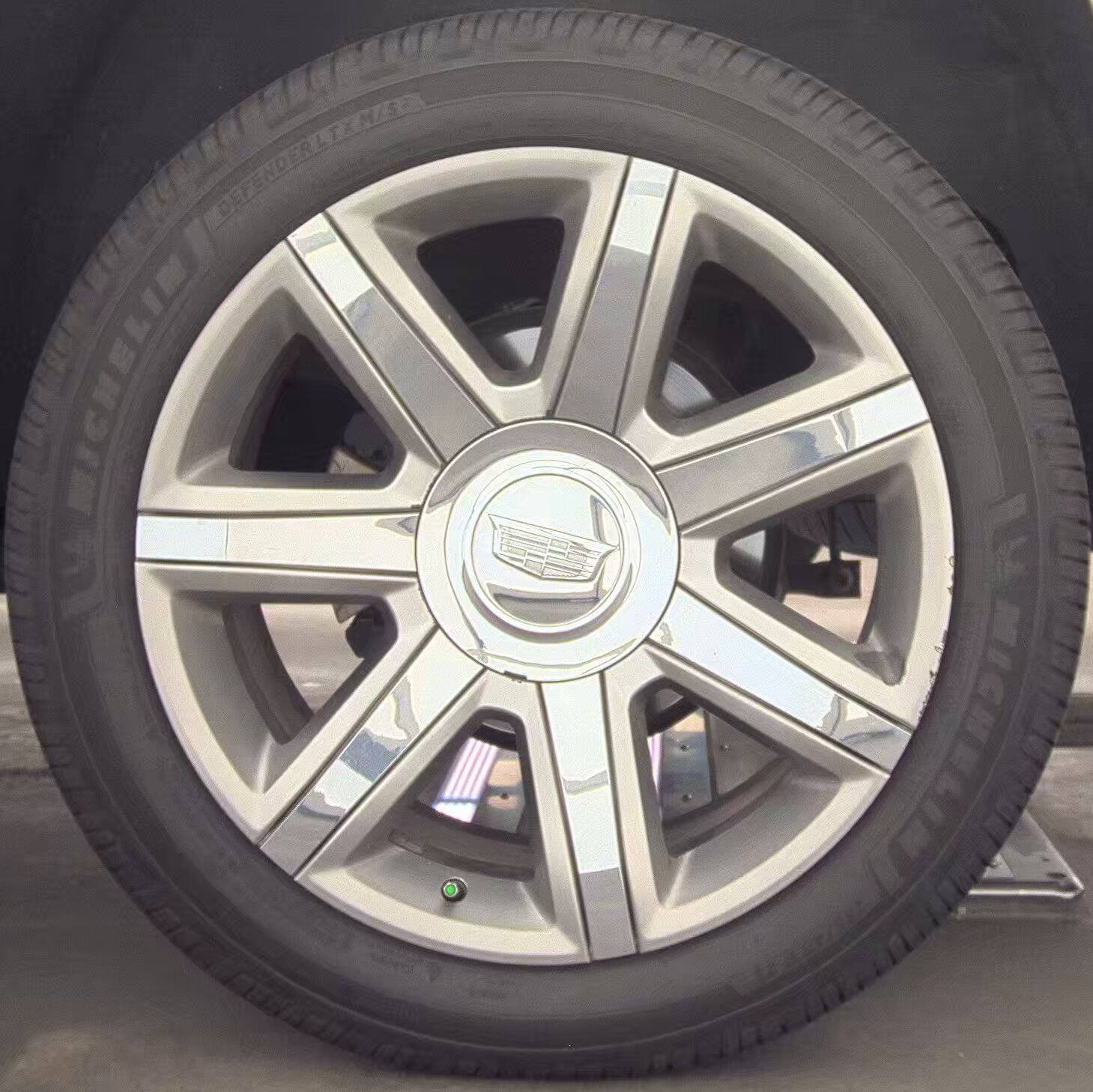 2019 Cadillac Escalade Luxury AWD