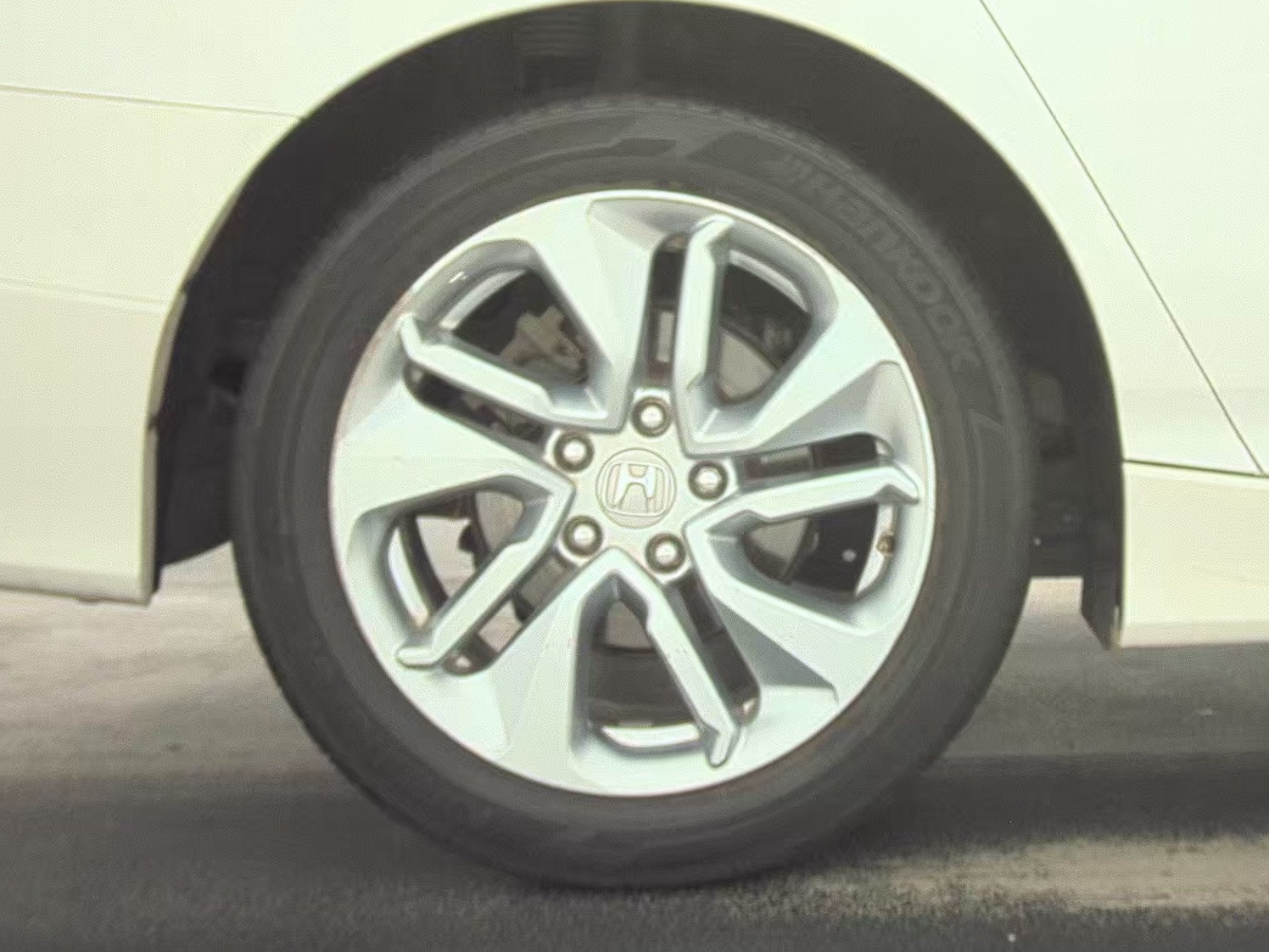 2018 Honda Accord LX FWD