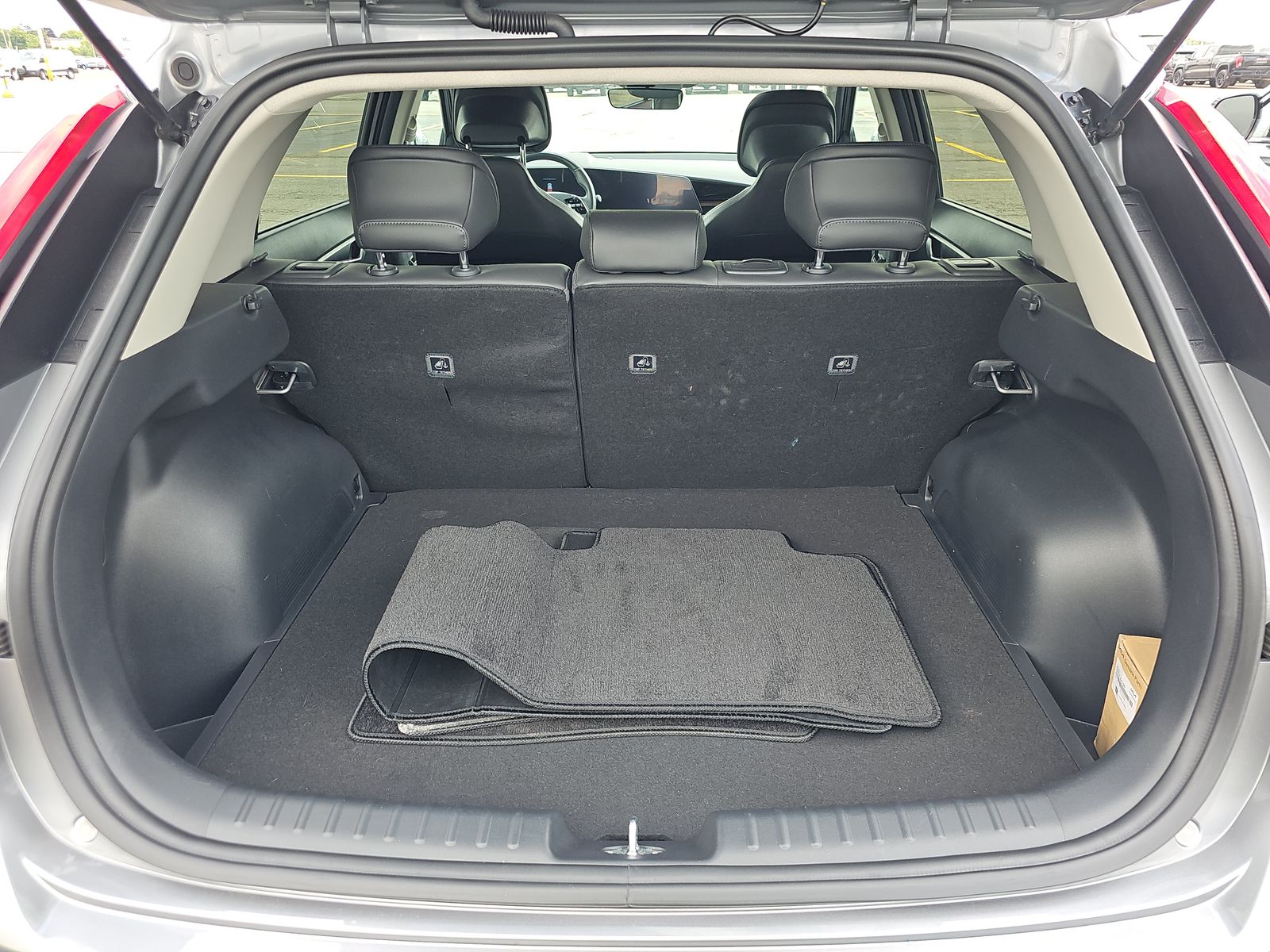 2024 Kia Niro EX Touring FWD