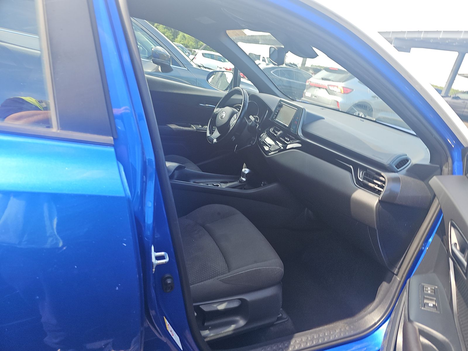 2018 Toyota C-HR XLE FWD