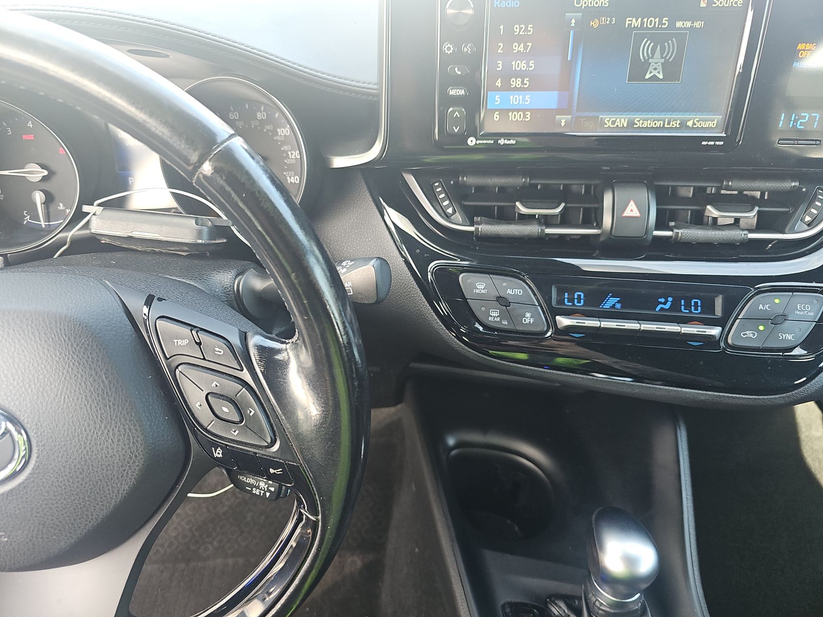 2018 Toyota C-HR XLE FWD