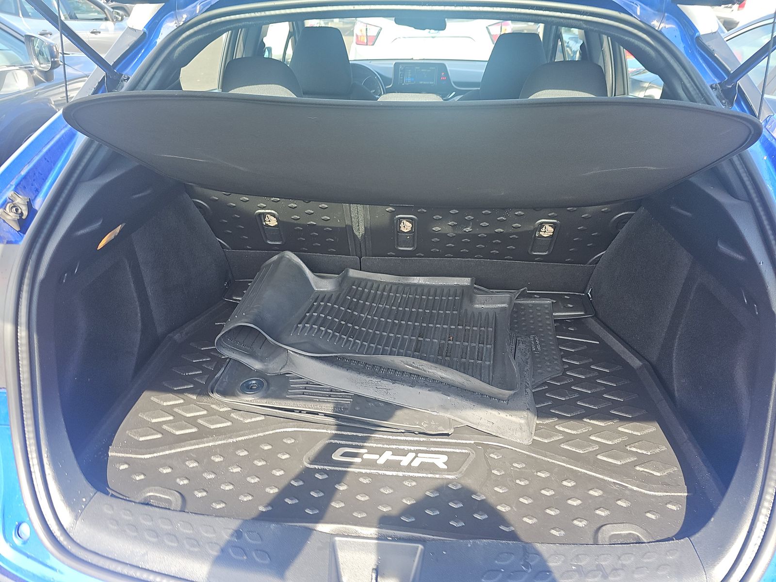 2018 Toyota C-HR XLE FWD