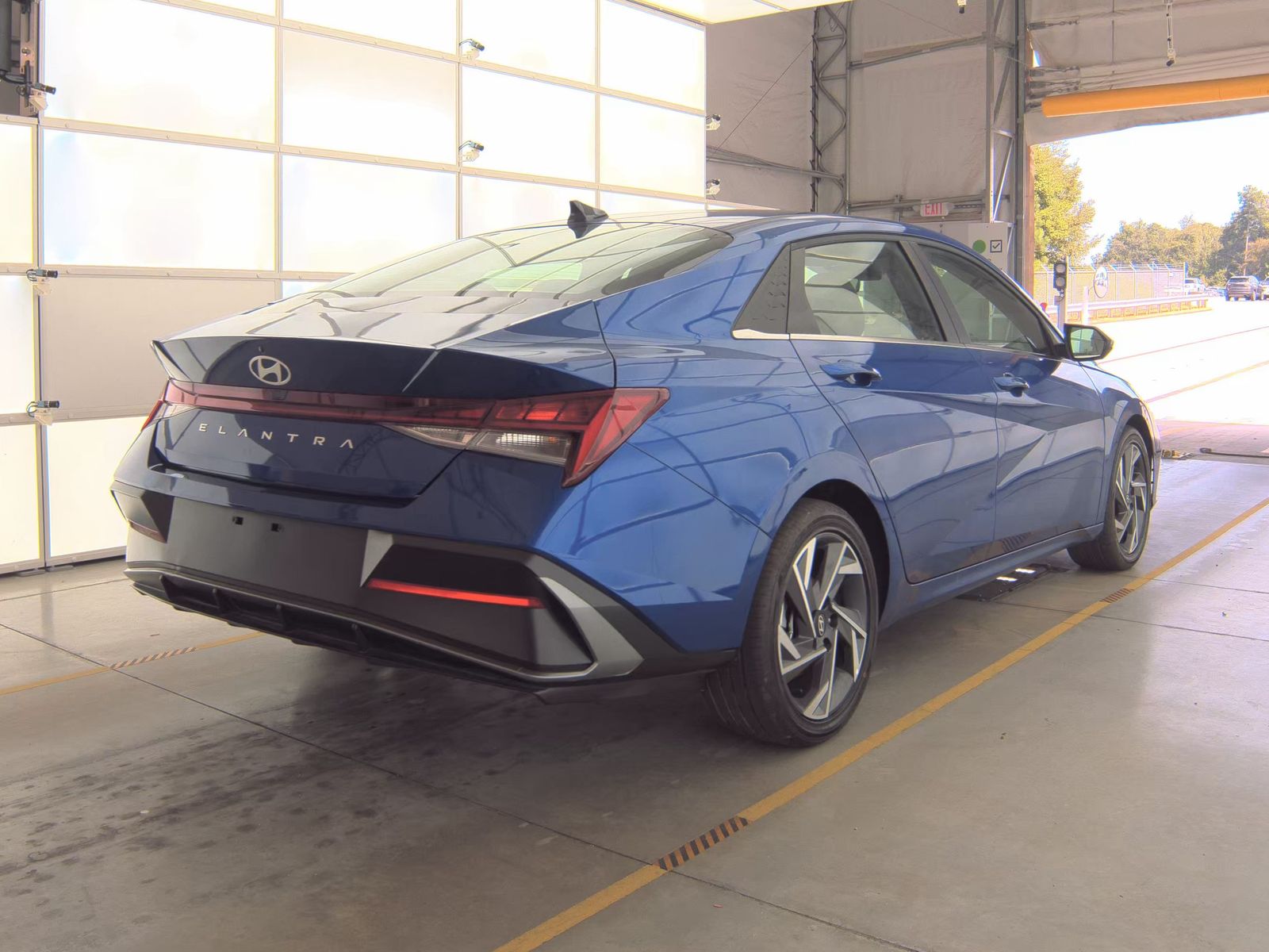 2025 Hyundai Elantra SEL Convenience FWD