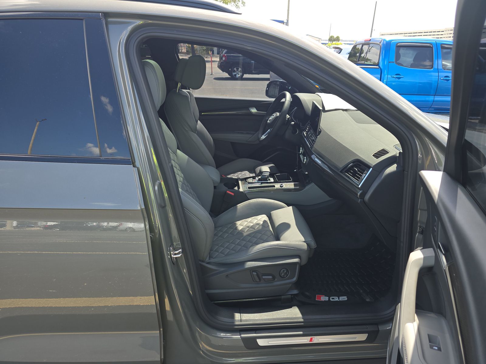 2025 Audi SQ5 Premium Plus AWD