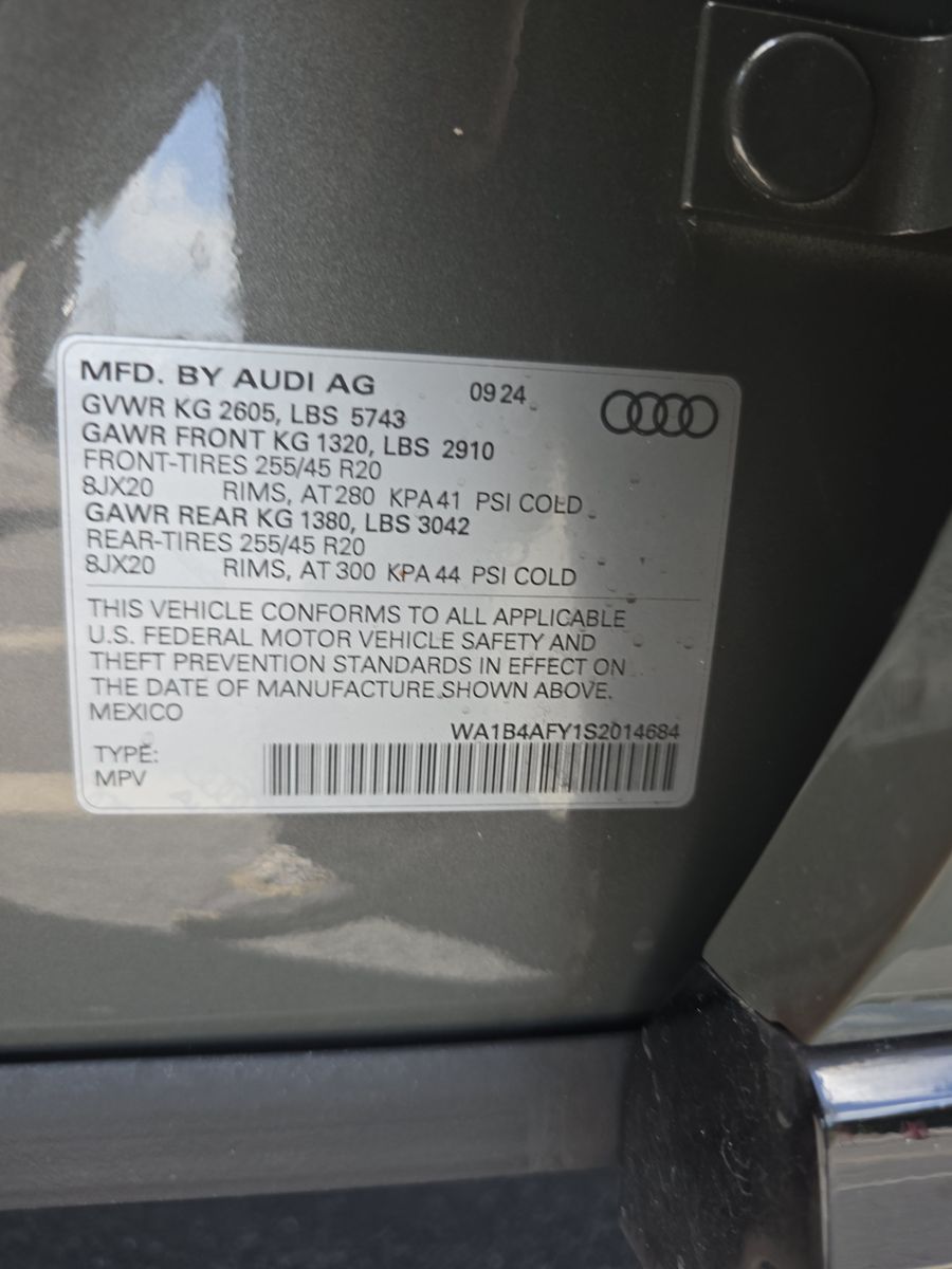 2025 Audi SQ5 Premium Plus AWD