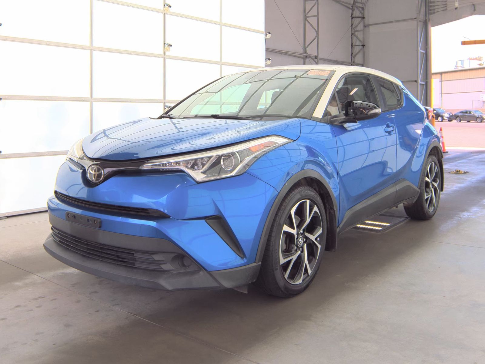2018 Toyota C-HR XLE FWD