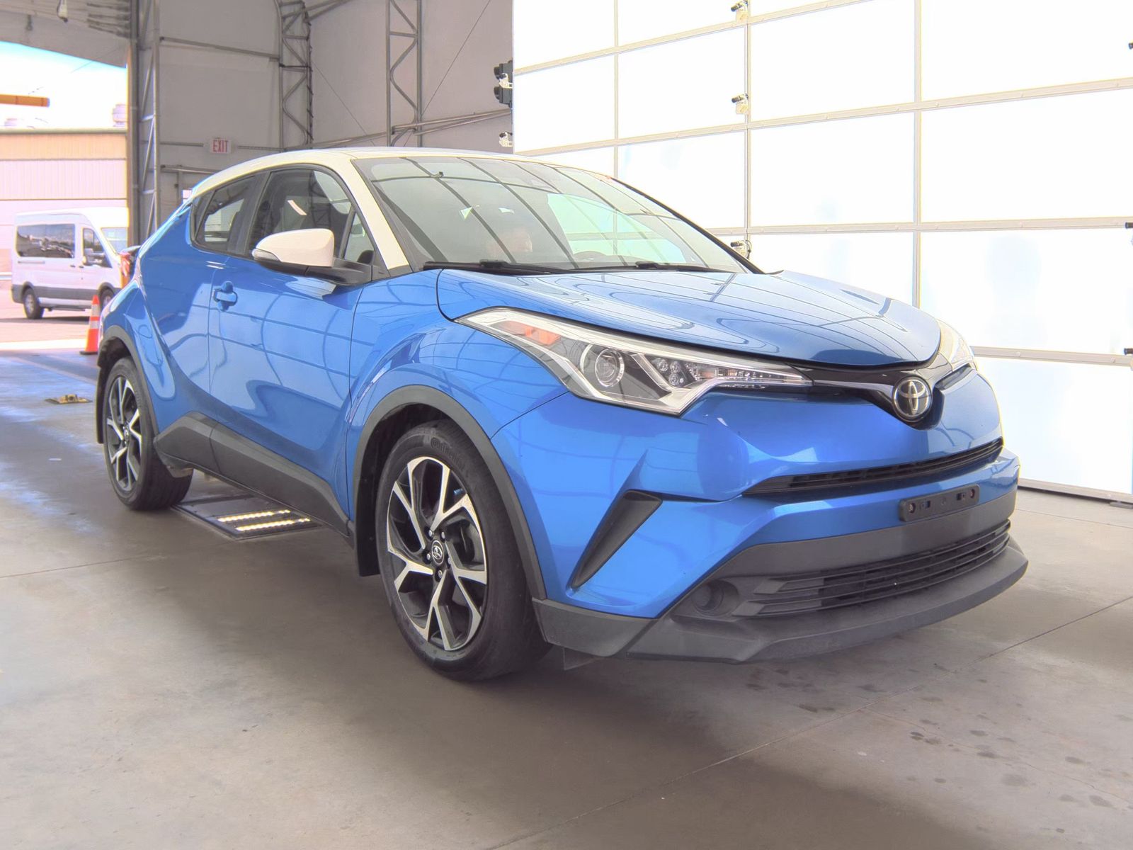 2018 Toyota C-HR XLE FWD