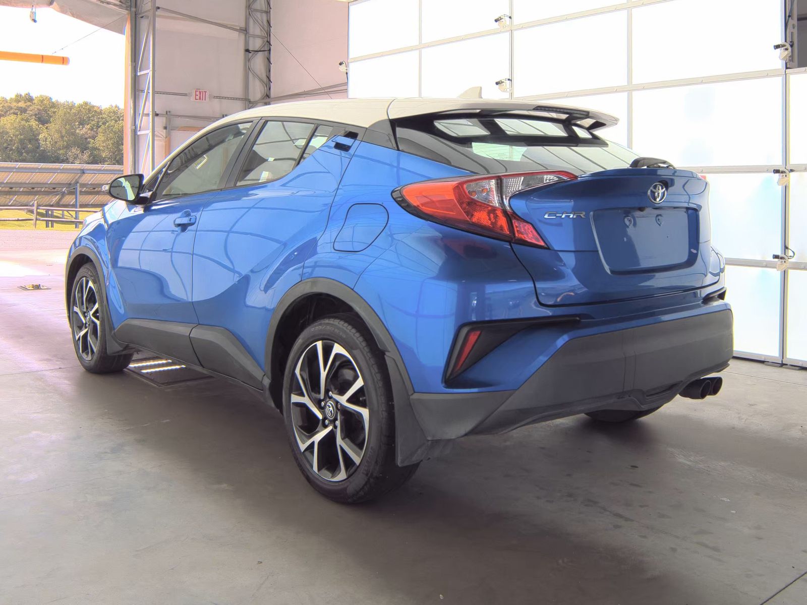 2018 Toyota C-HR XLE FWD