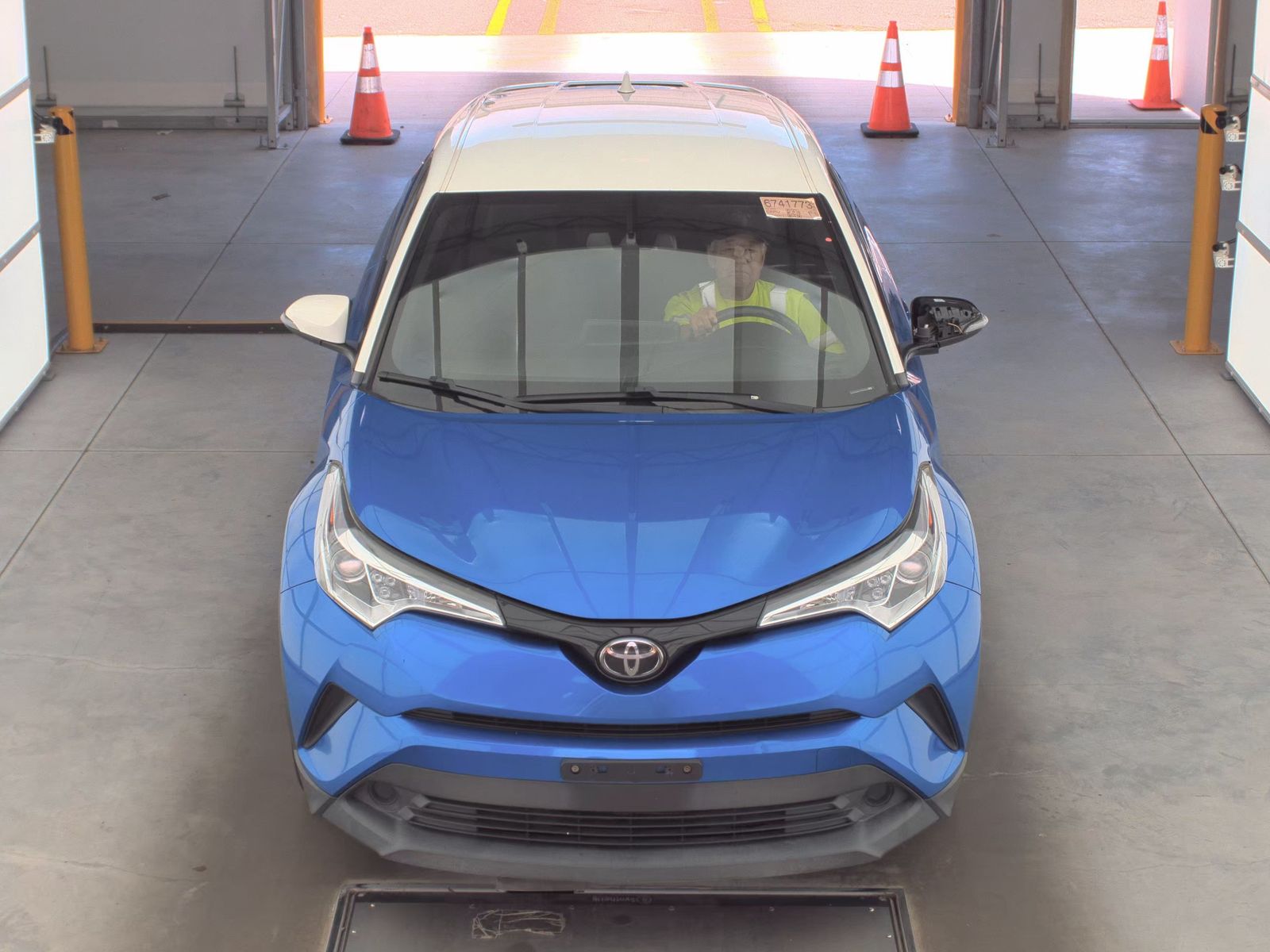 2018 Toyota C-HR XLE FWD