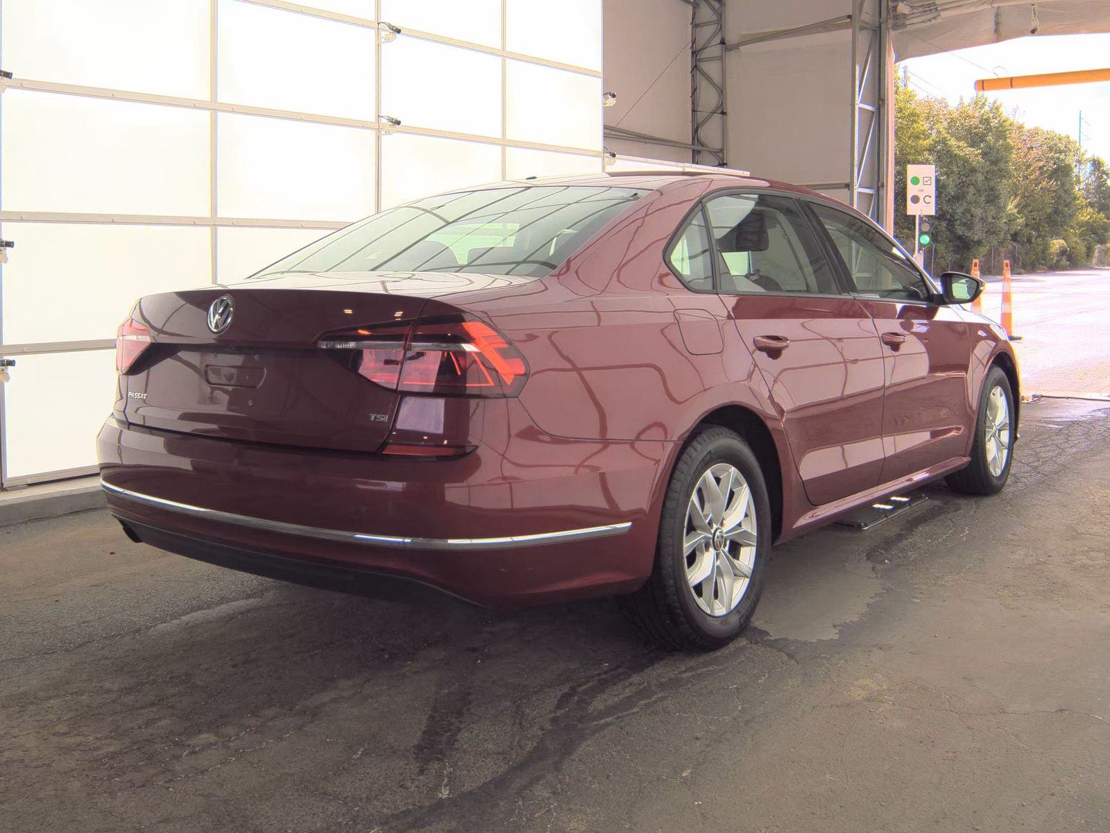 2018 Volkswagen Passat 2.0T S FWD