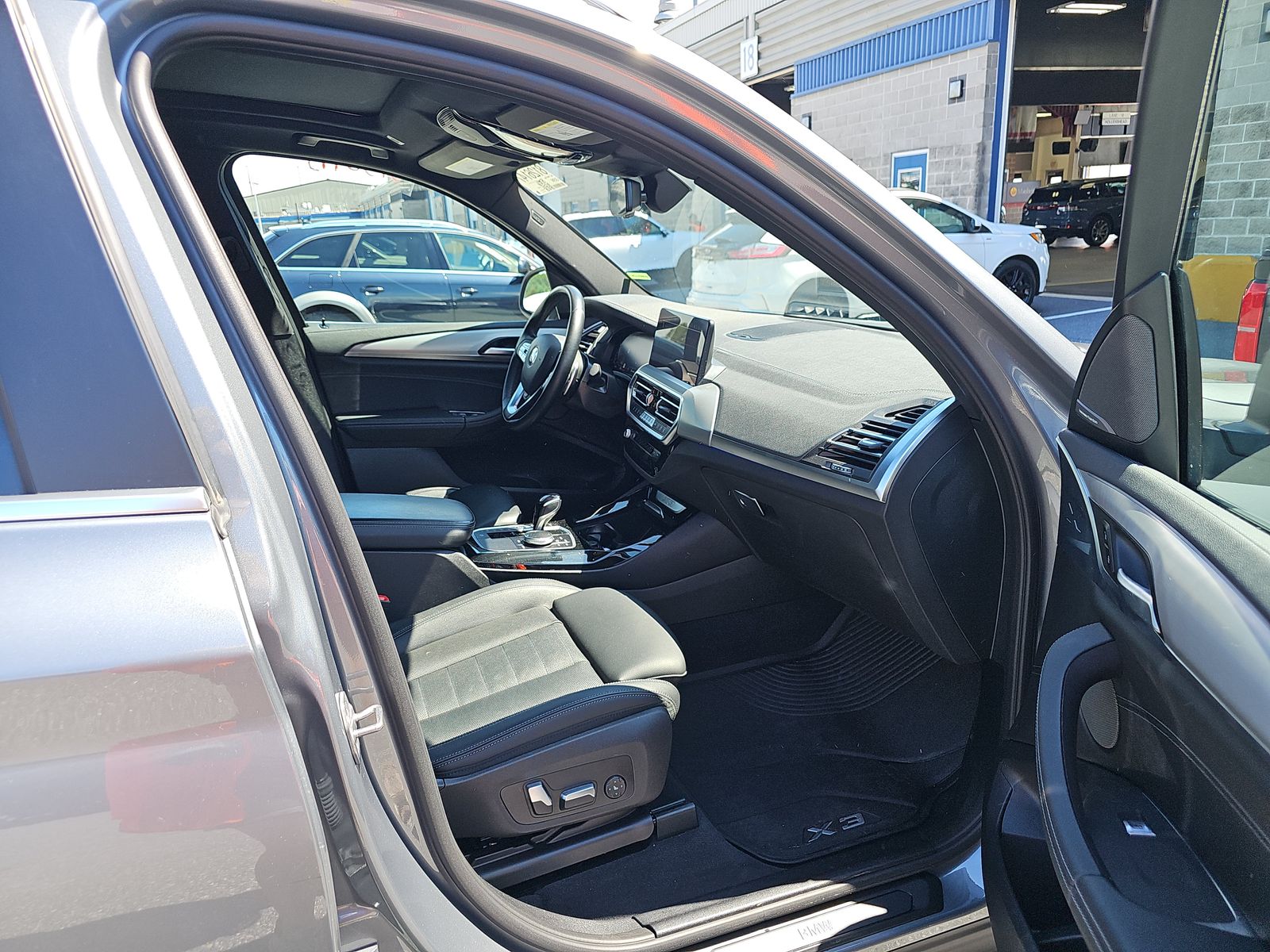 2023 BMW X3 xDrive30i AWD