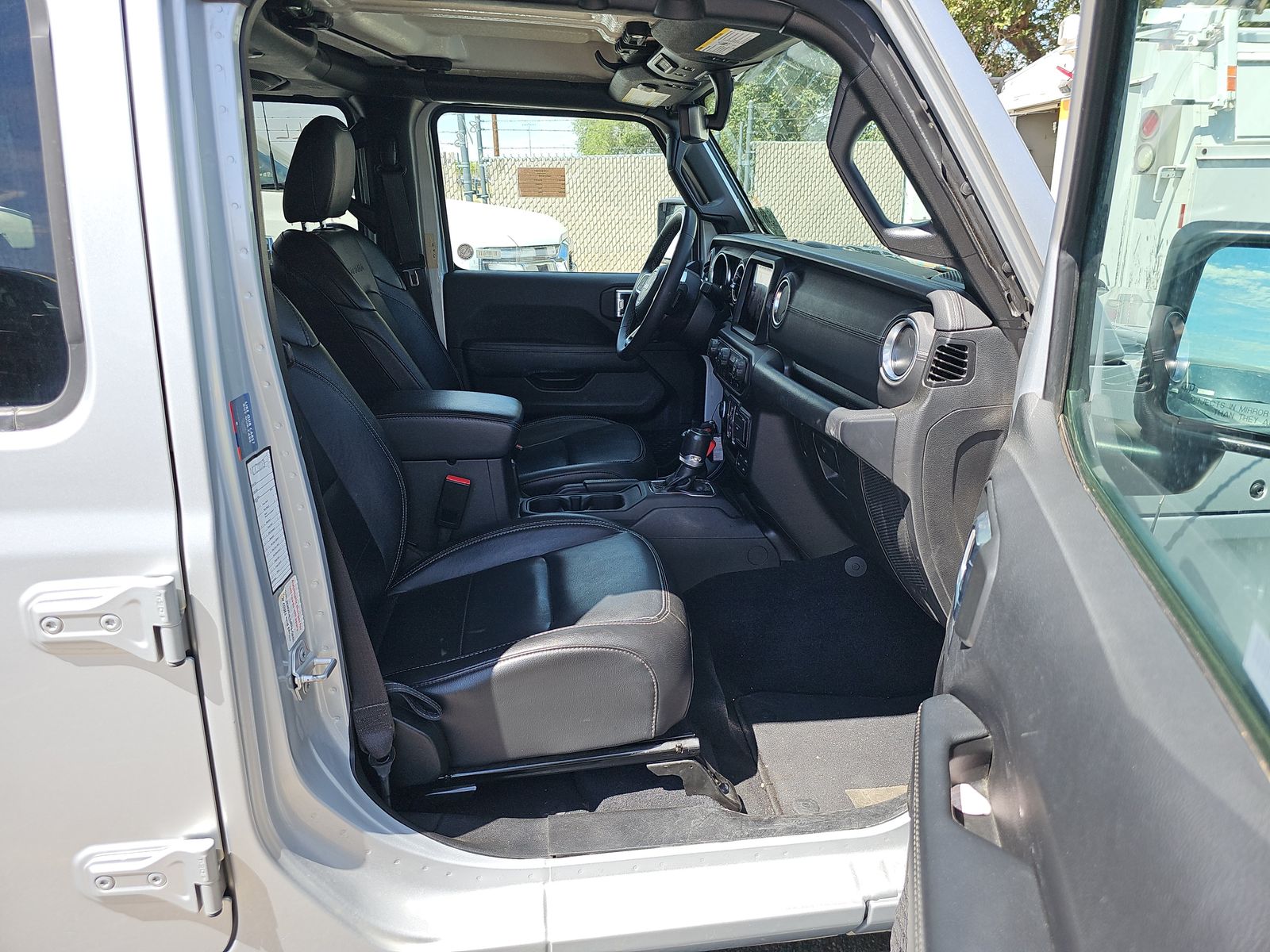 2023 Jeep Wrangler 4xe Sahara AWD