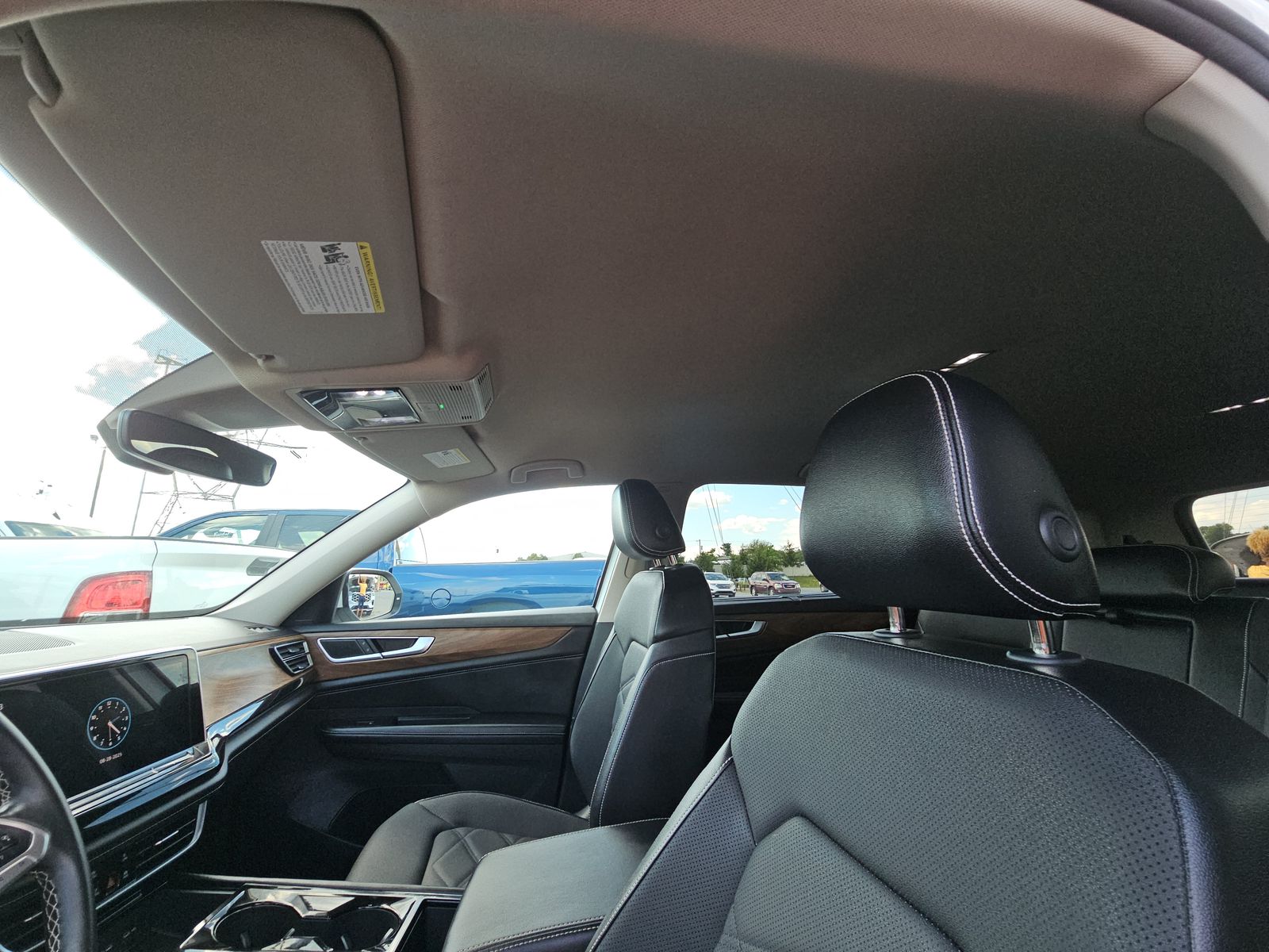 2024 Volkswagen Atlas 2.0T SE AWD