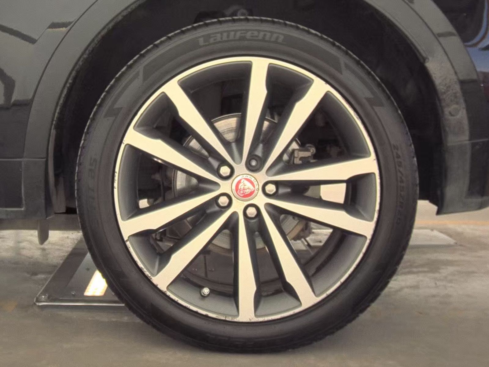 2019 Jaguar E-PACE R-Dynamic HSE AWD