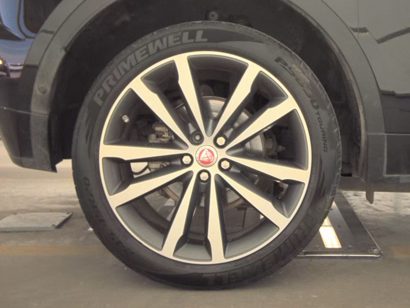 2019 Jaguar E-PACE R-Dynamic HSE AWD