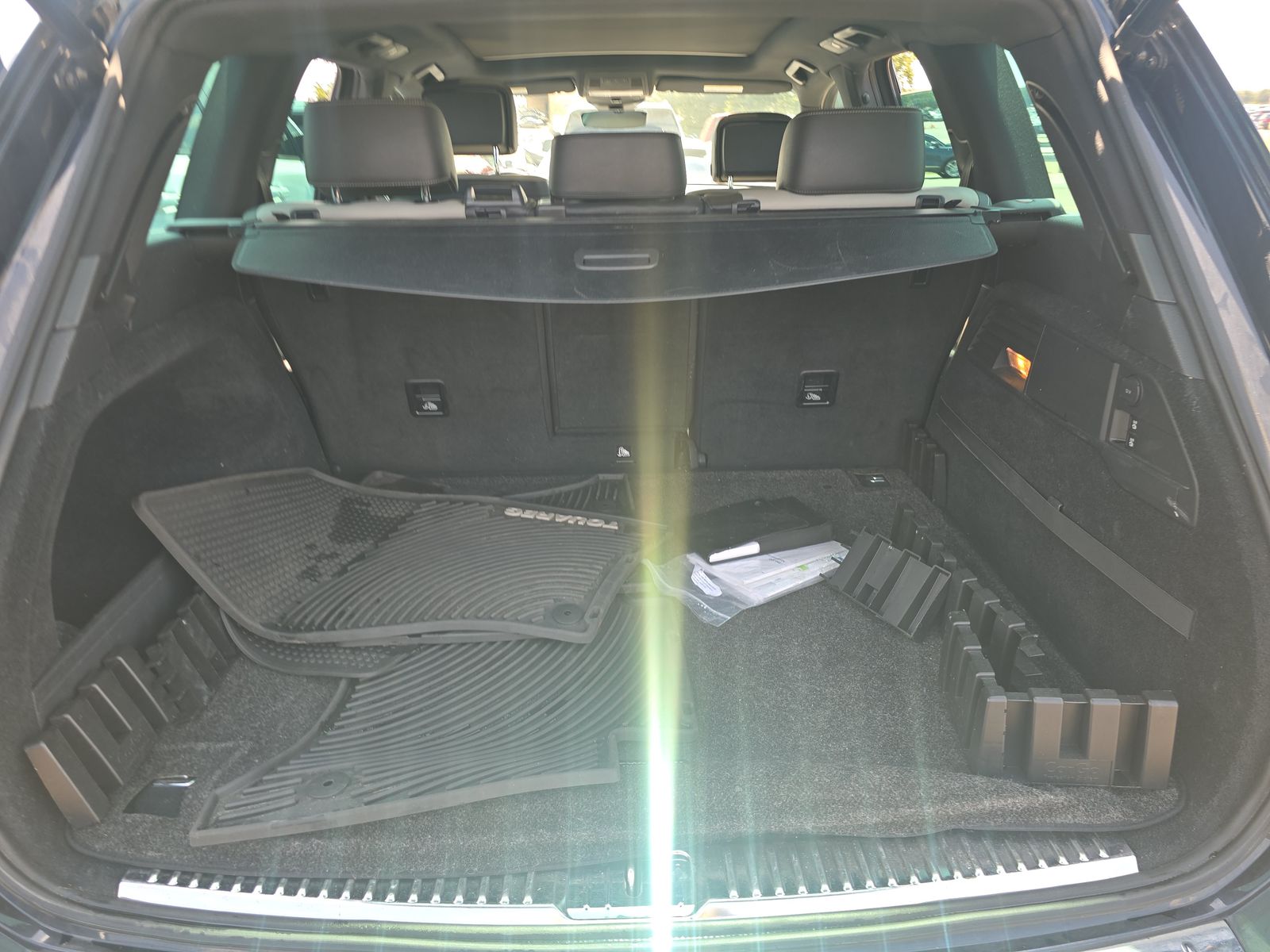 2017 Volkswagen Touareg 3.6L Wolfsburg Edition AWD