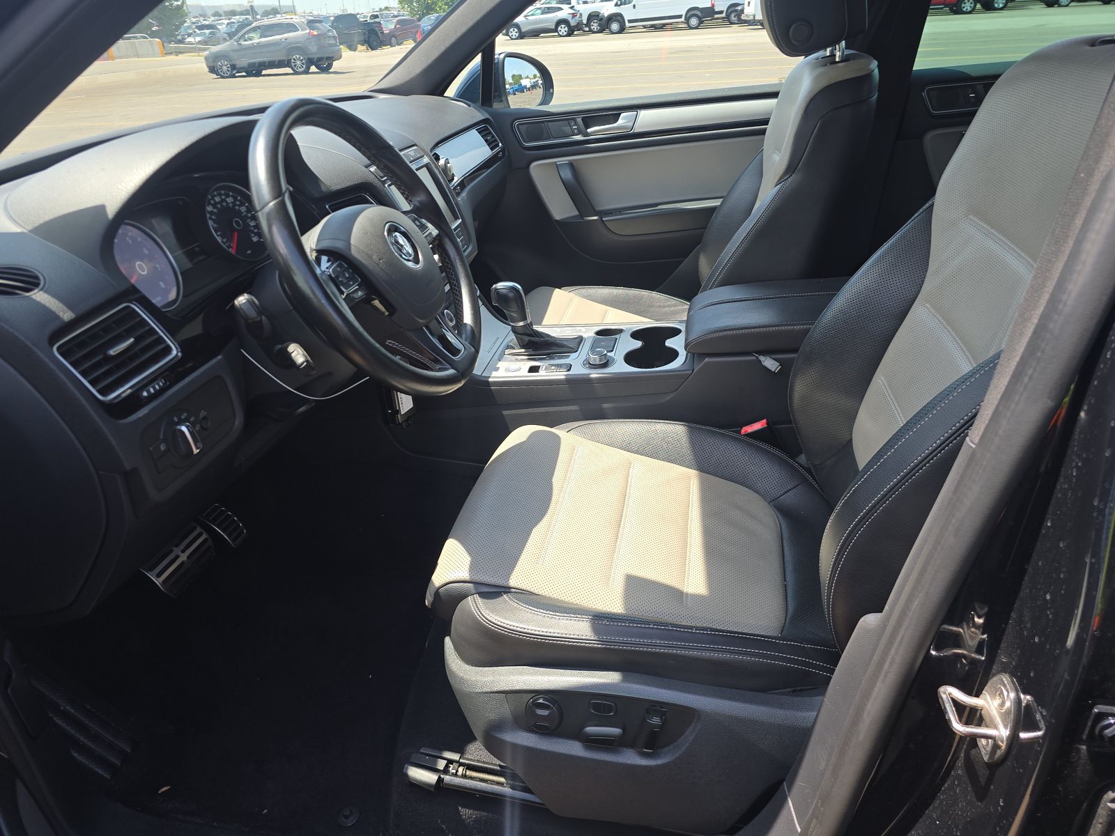 2017 Volkswagen Touareg 3.6L Wolfsburg Edition AWD