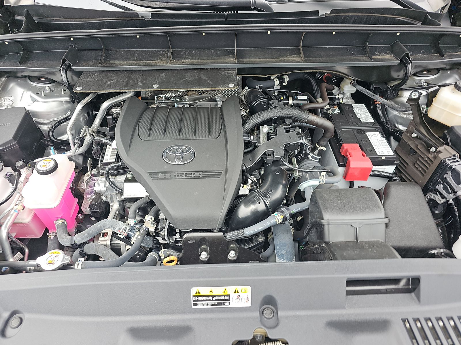 2023 Toyota Highlander XLE FWD
