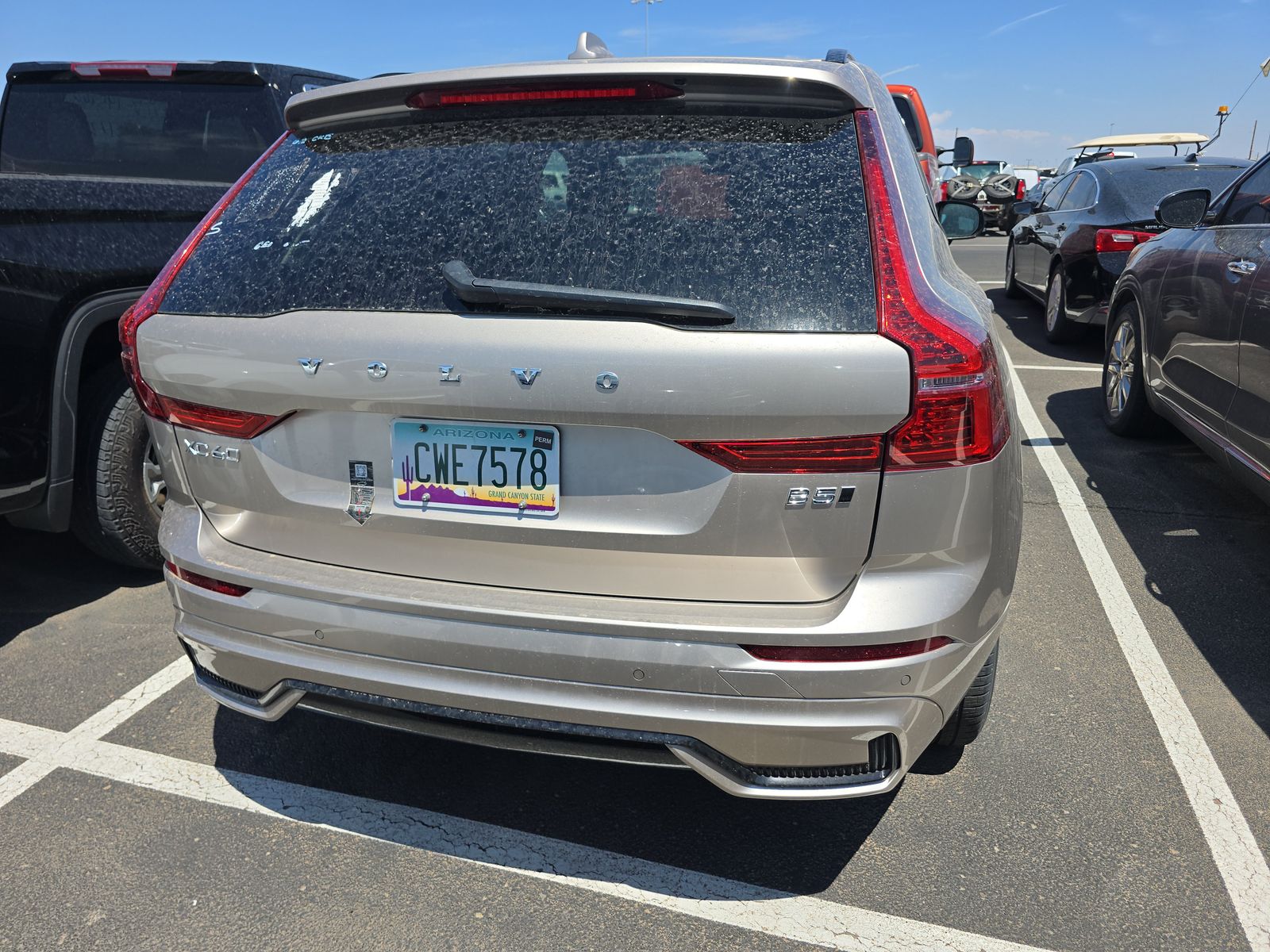 2025 Volvo XC60 B5 Core AWD