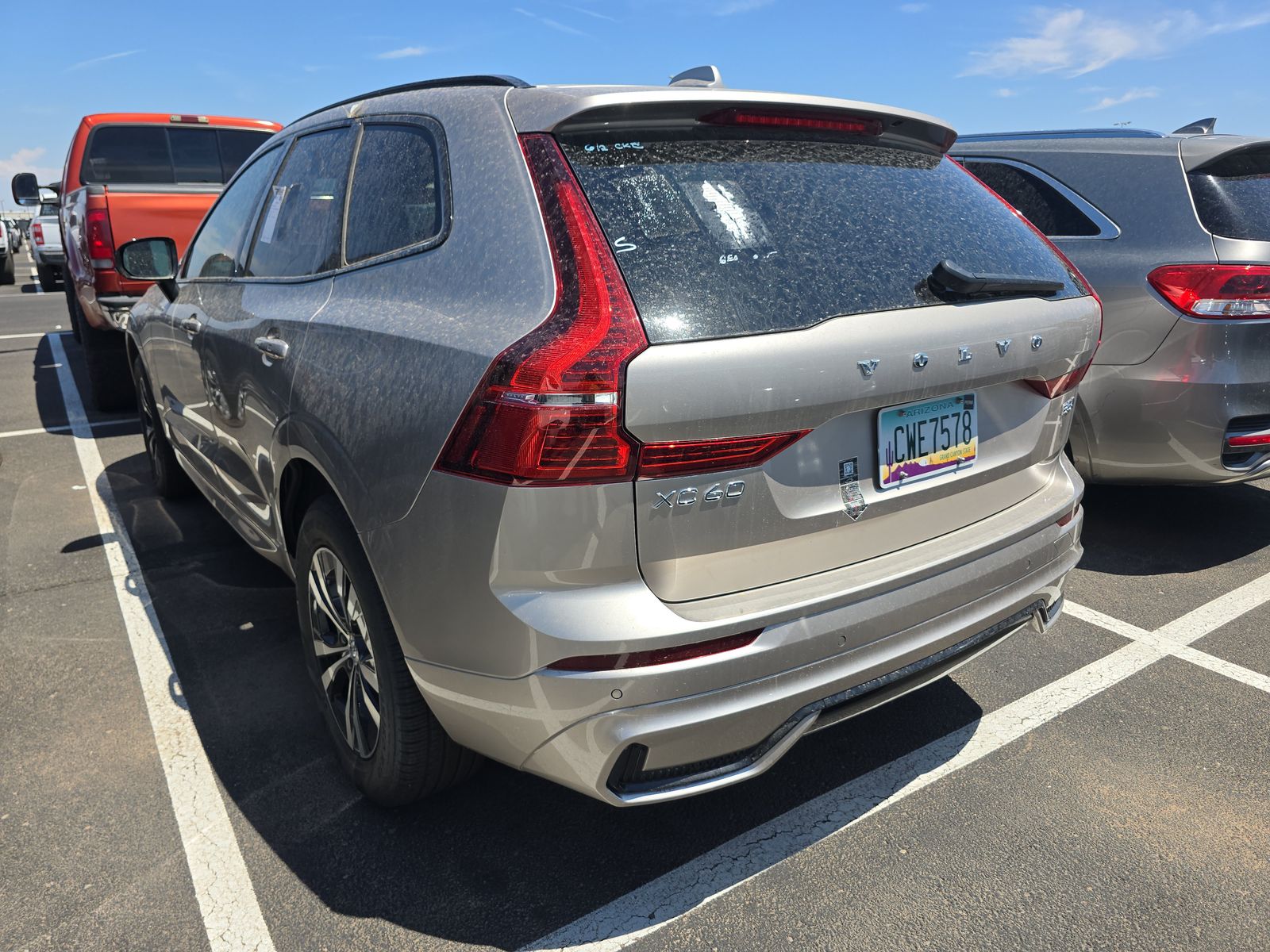 2025 Volvo XC60 B5 Core AWD