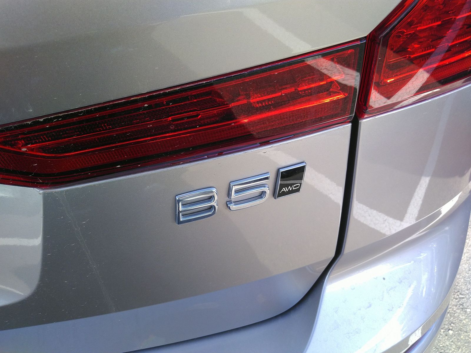 2025 Volvo XC60 B5 Core AWD