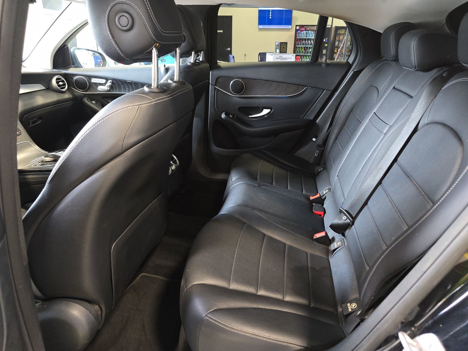 2017 Mercedes-Benz GLC GLC 300 AWD