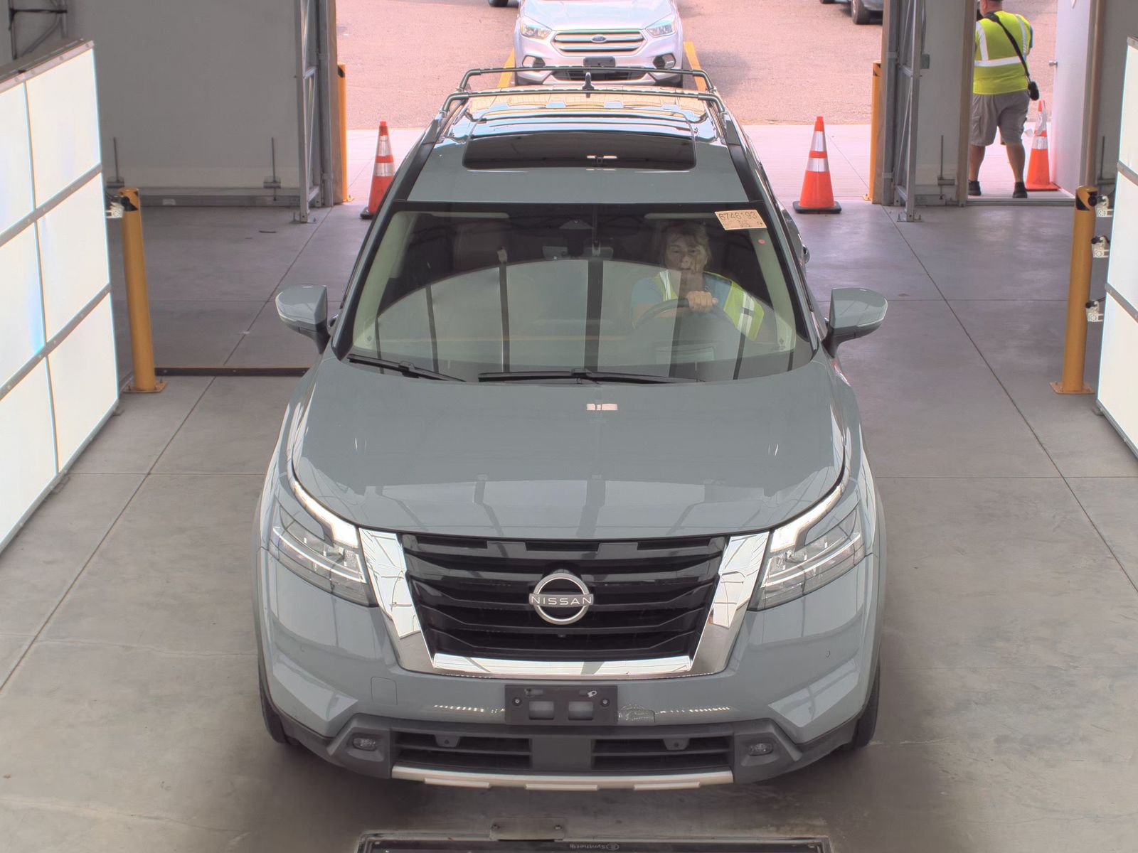 2023 Nissan Pathfinder Platinum AWD