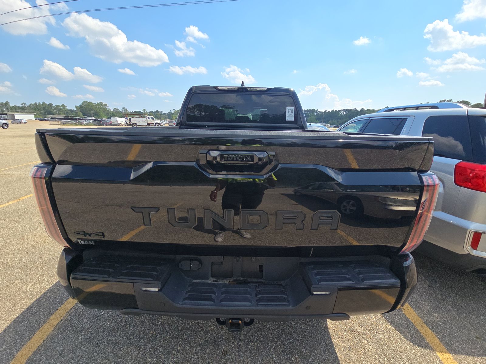 2023 Toyota Tundra Hybrid Platinum AWD