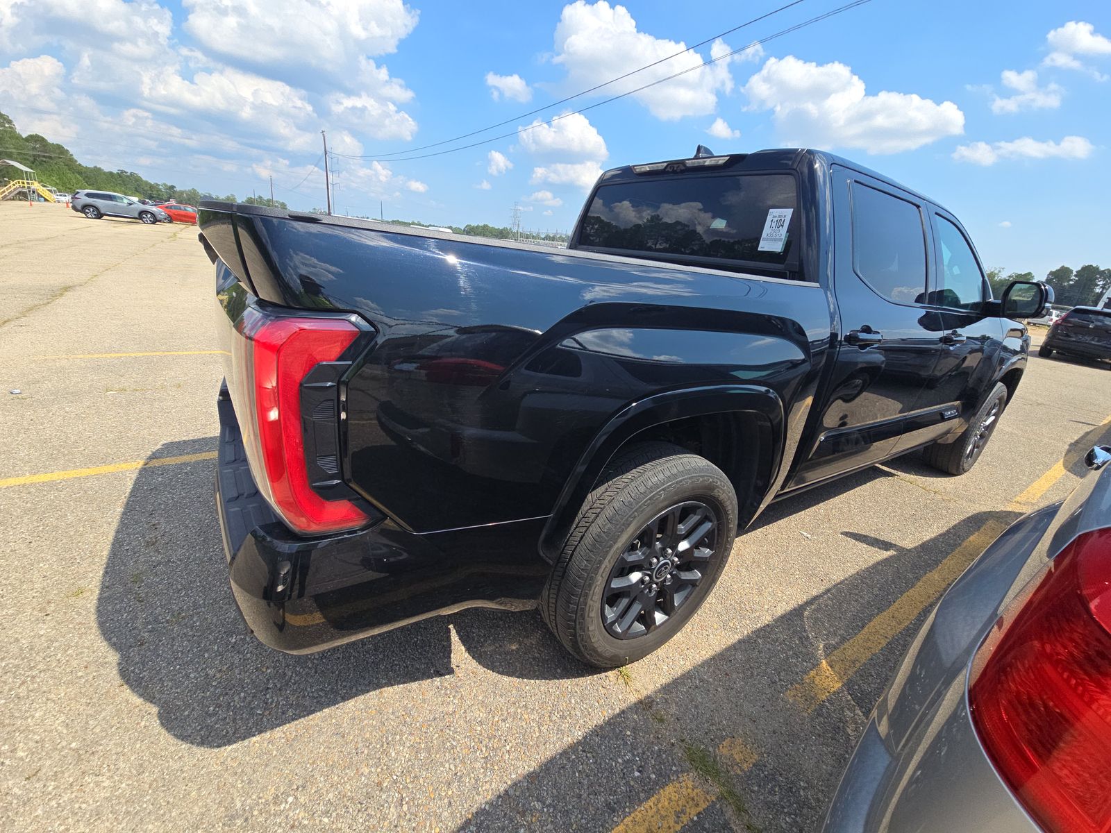 2023 Toyota Tundra Hybrid Platinum AWD