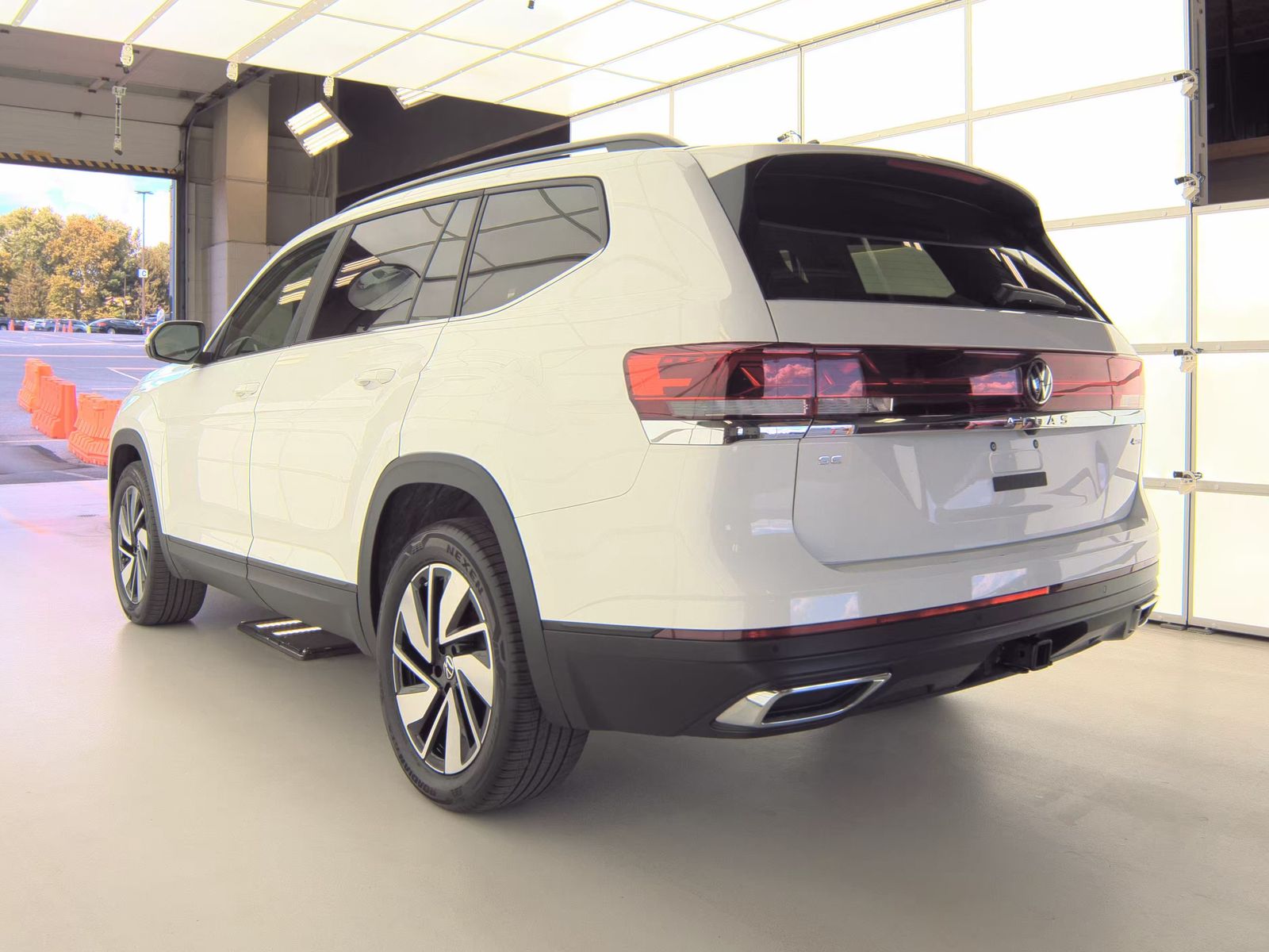 2024 Volkswagen Atlas 2.0T SE AWD