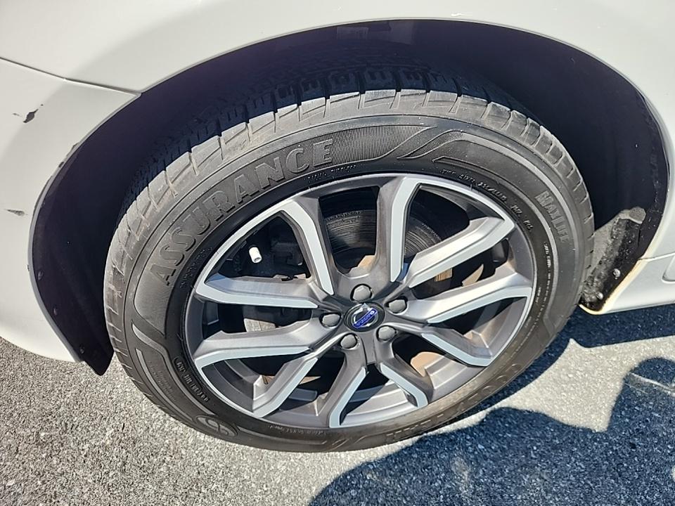 2017 Volvo XC60 T6 Dynamic AWD