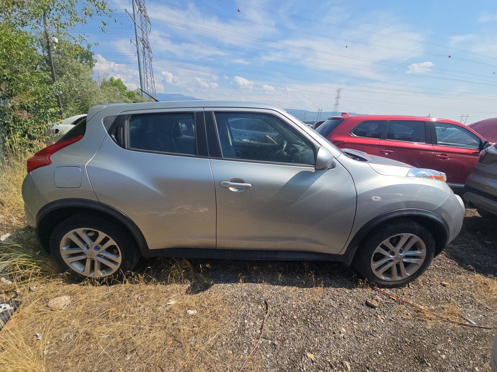2012 Nissan JUKE S AWD
