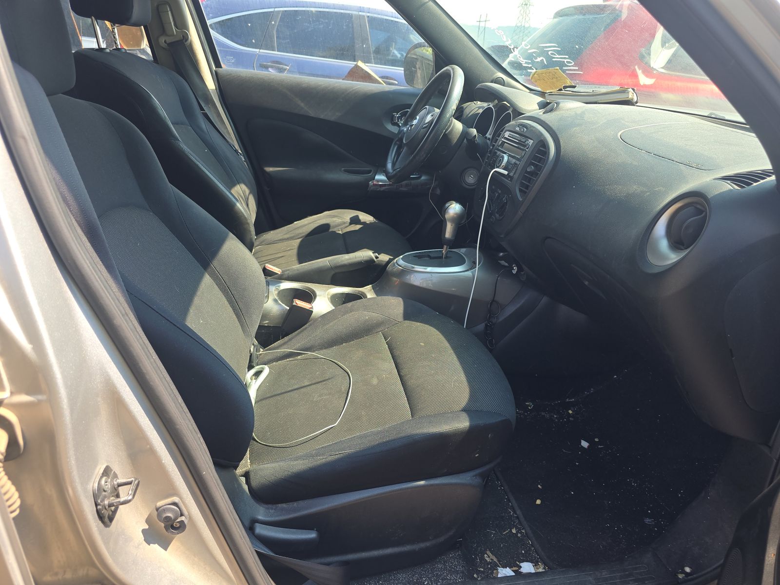 2012 Nissan JUKE S AWD